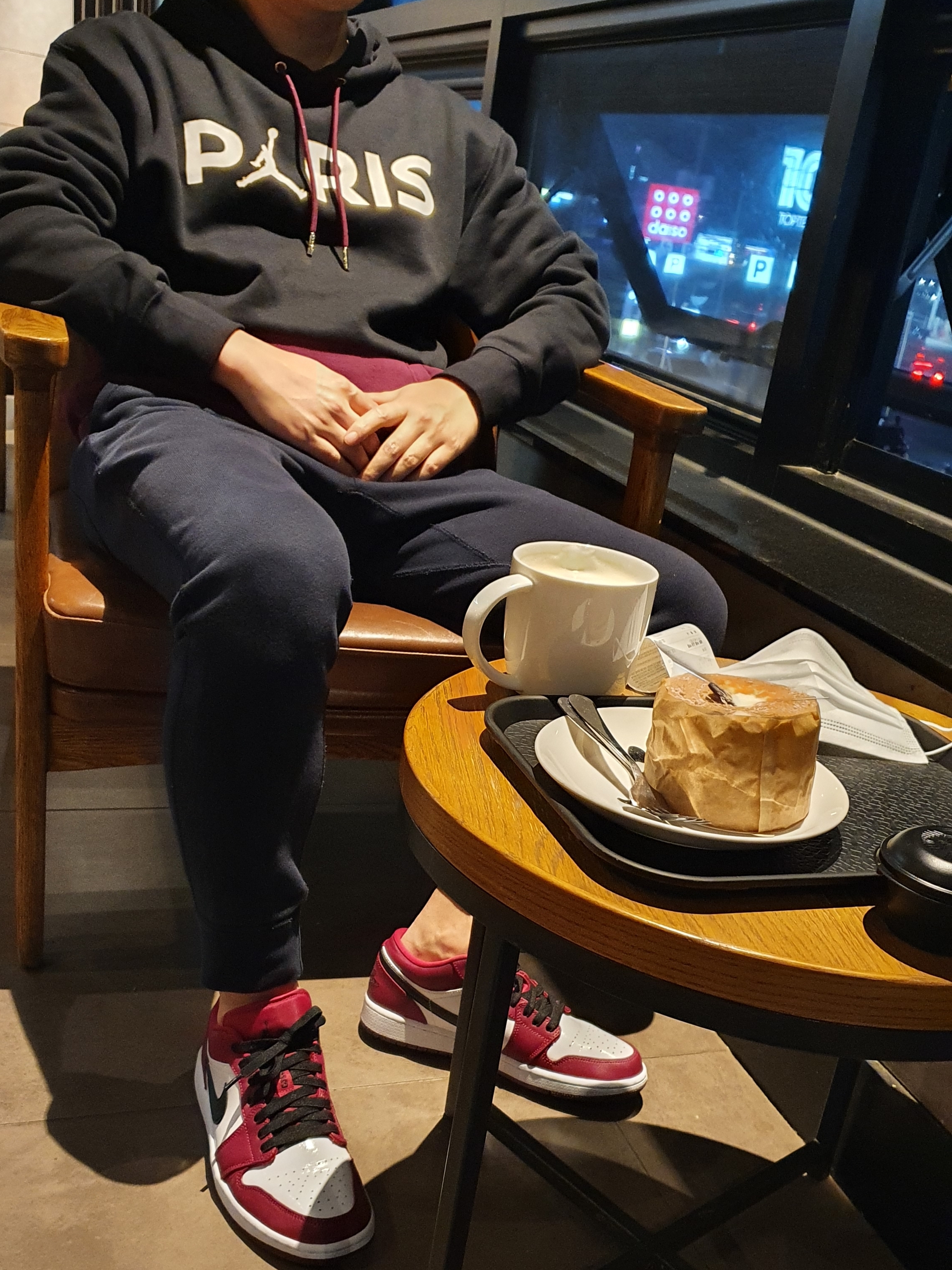 Jordan 1 Low Noble Red 착용 스타일