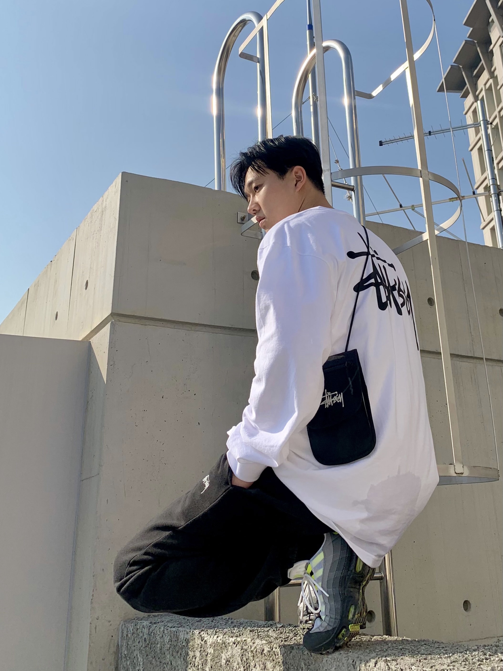 Nike Air Max 95 OG Neon Yellow 2020 착용 스타일 - 5