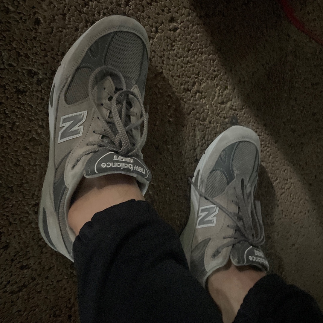 New Balance 991 Made in UK Grey 착용 스타일