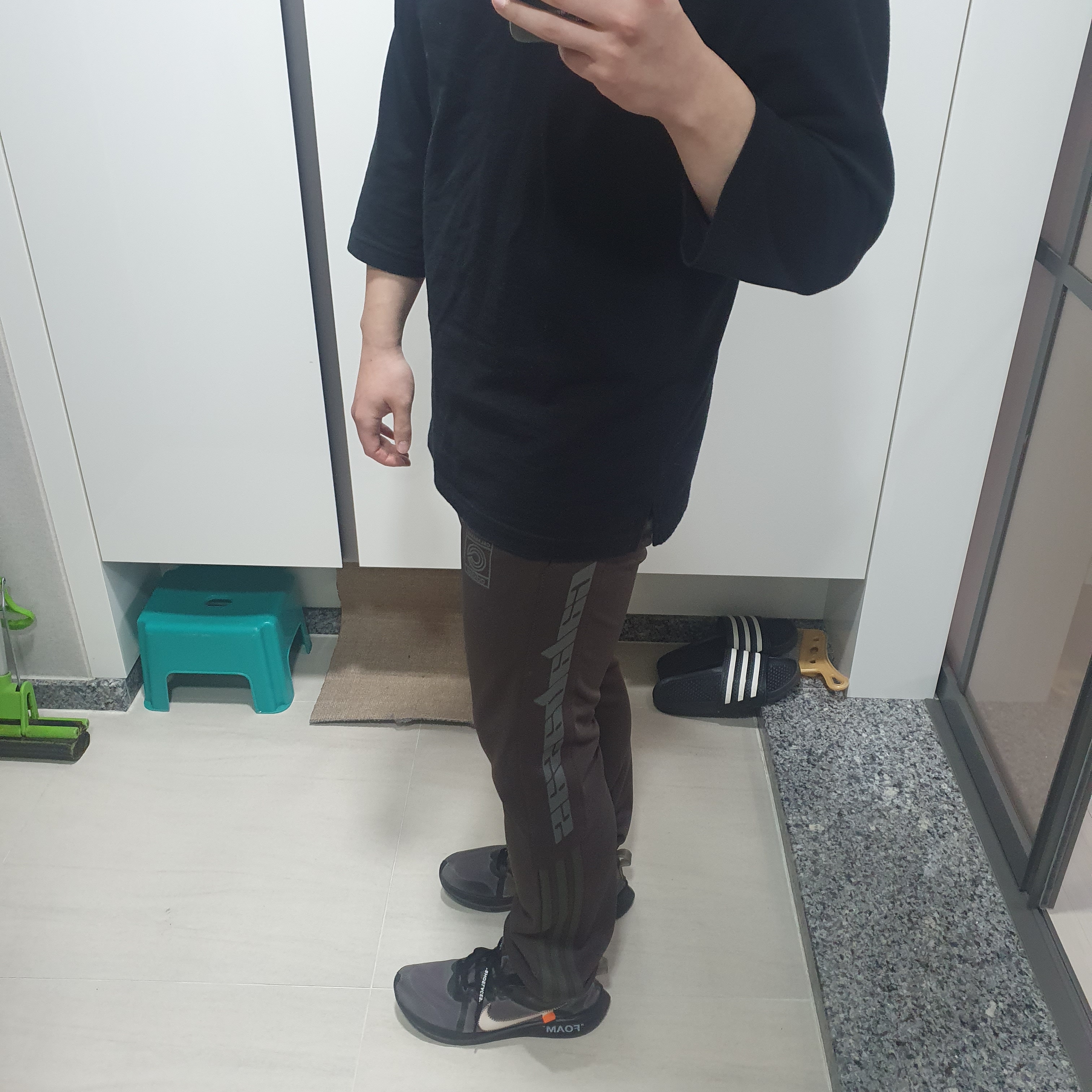 Nike x Off-White Zoom Fly SP Black 착용 스타일