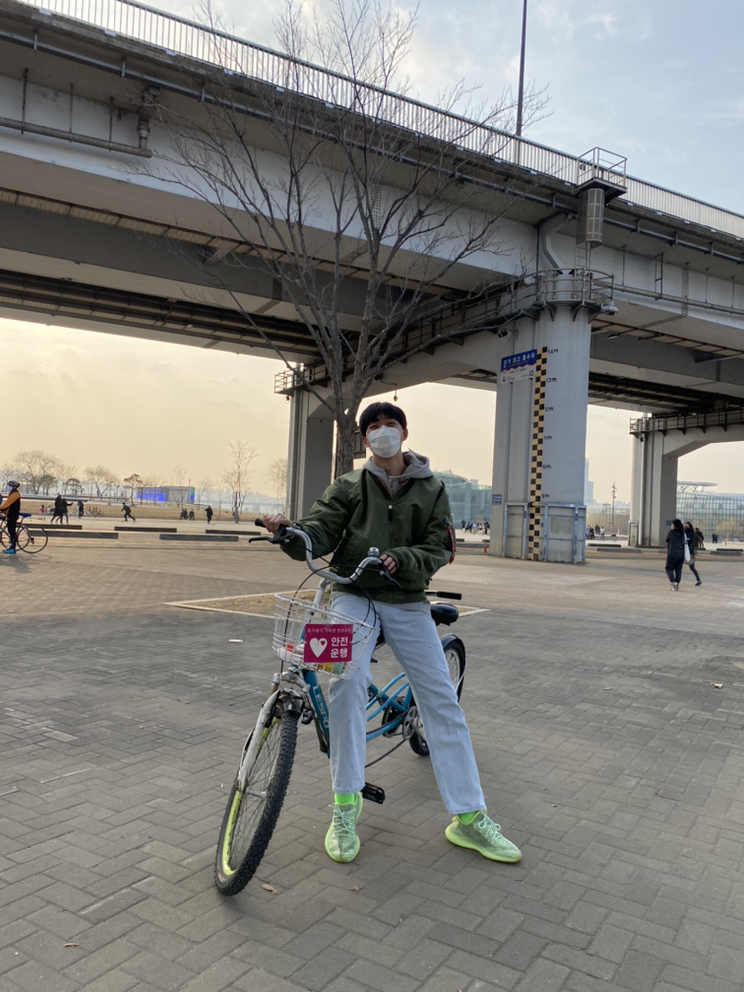 KREAM 프로필 이미지