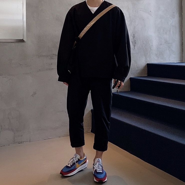 Nike x Sacai LDWaffle Blue Multi 착용 스타일