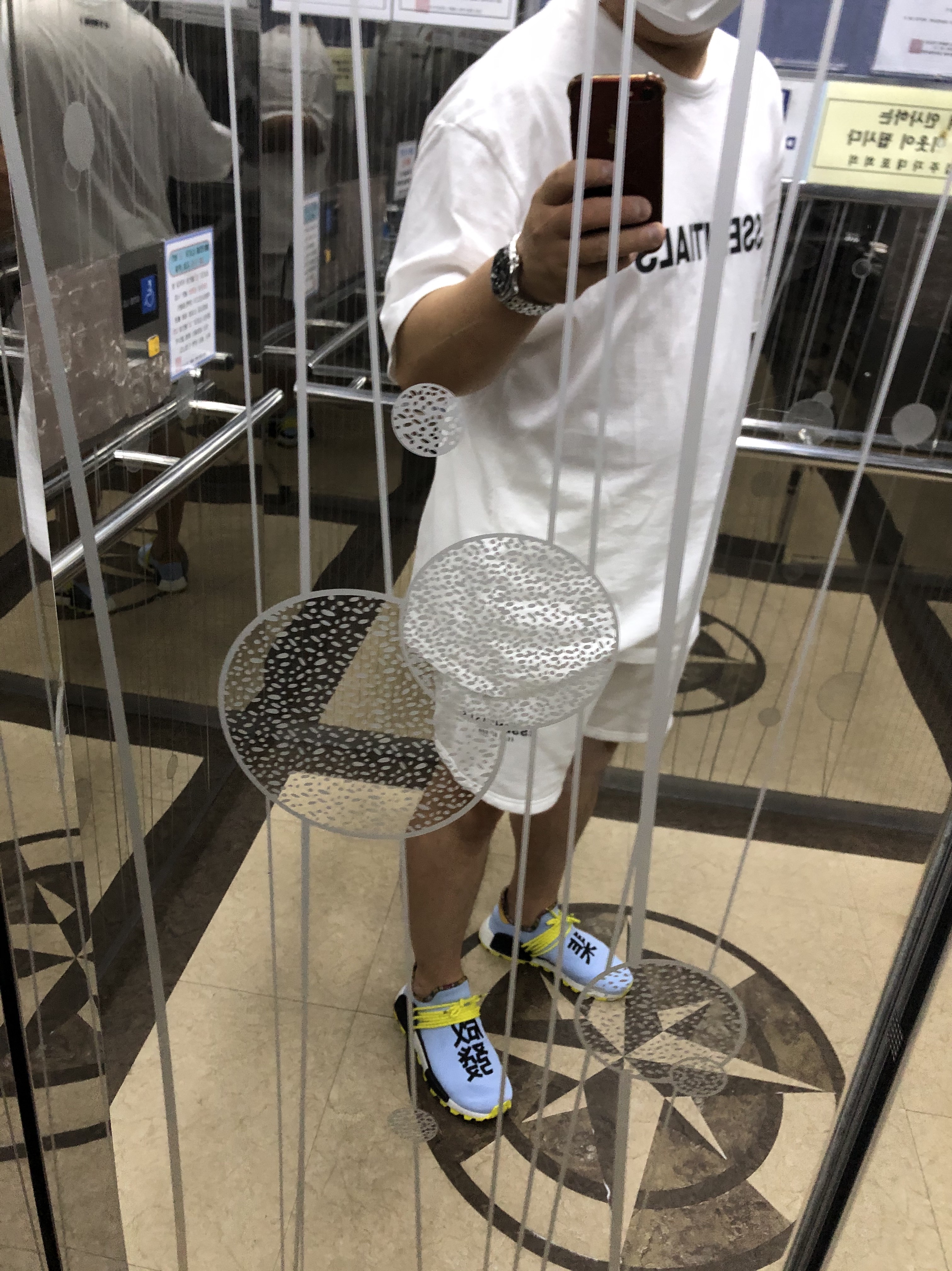 Adidas x Pharrell Williams Hu NMD Inspiration Pack Clear Sky, Essentials 3D Silicon Applique Boxy T-Shirt White - 20SS 착용 스타일