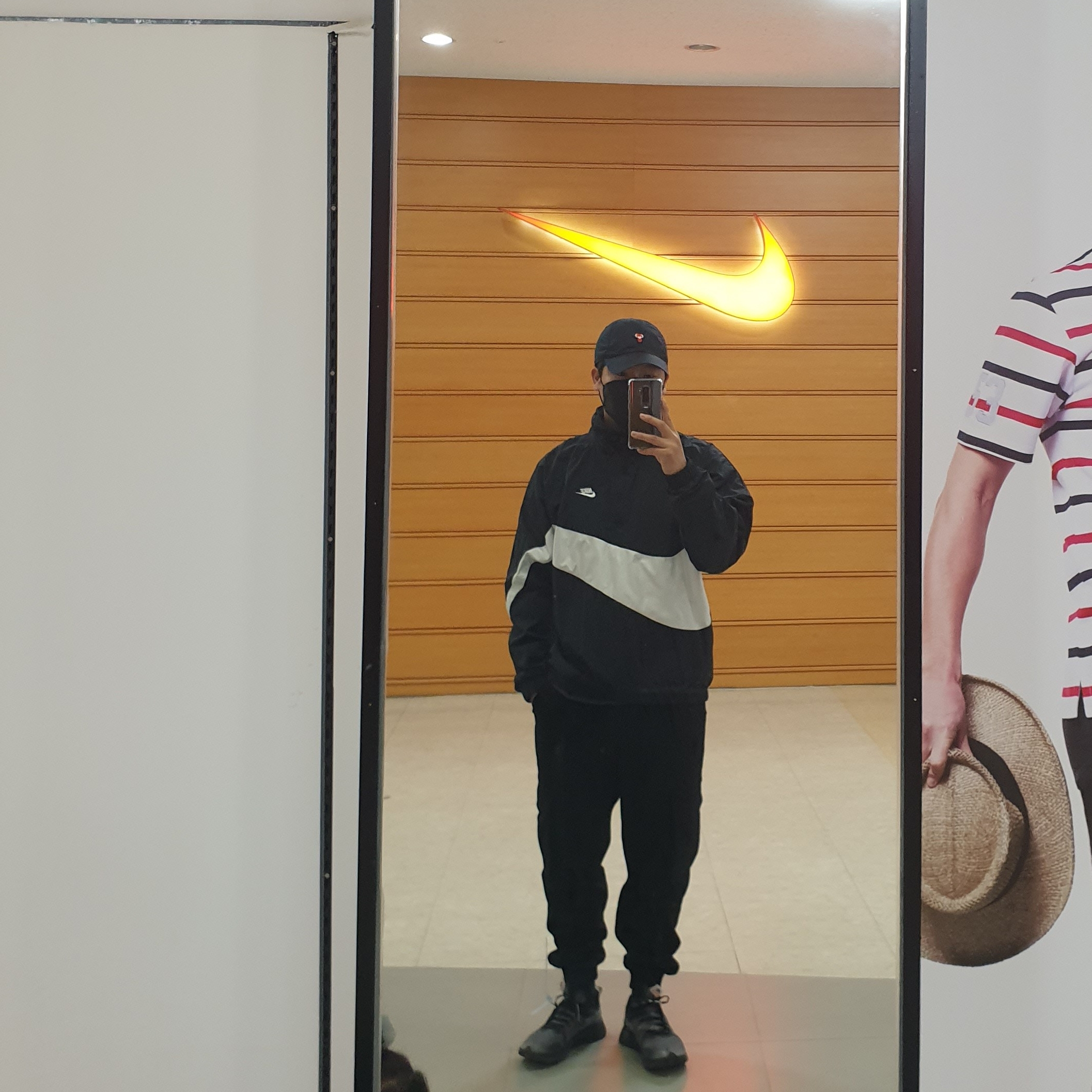Nike x Off-White Zoom Fly SP Black 착용 스타일