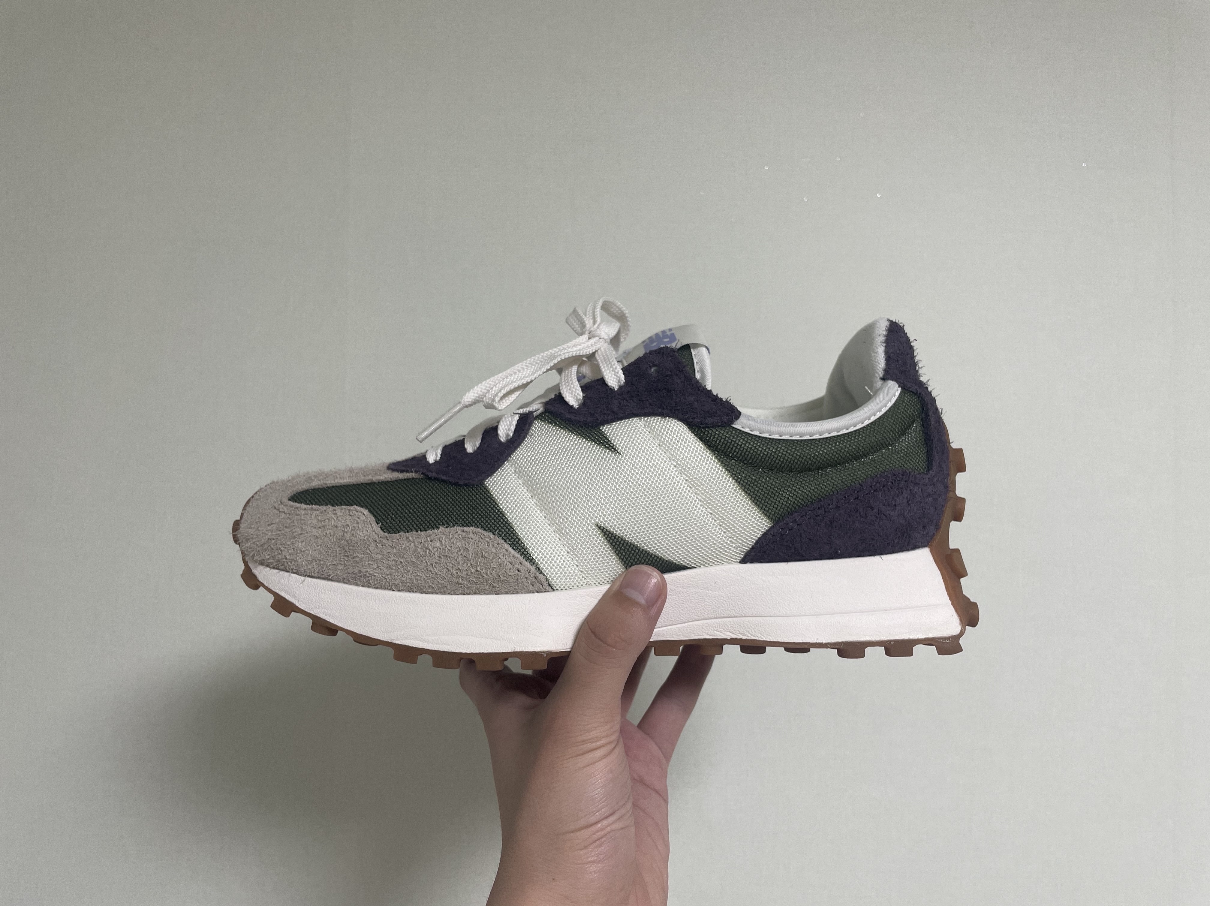 (W) New Balance 327 Oak Leaf Green ์ฐฉ์ฉ ์คํ์ผ