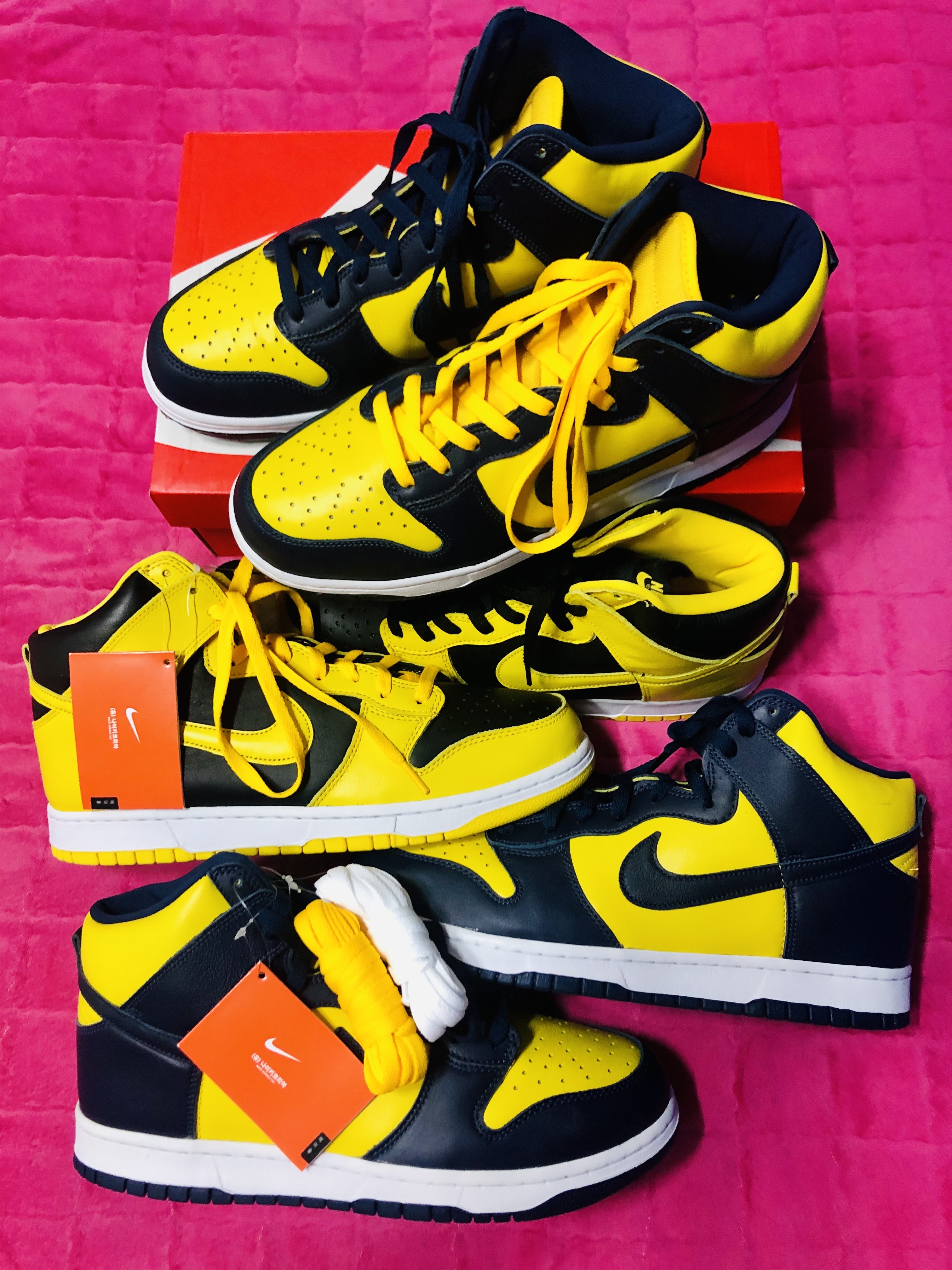Nike Dunk High SP Varsity Maize, Nike Dunk High SP Maize & Blue 착용 스타일 - 1