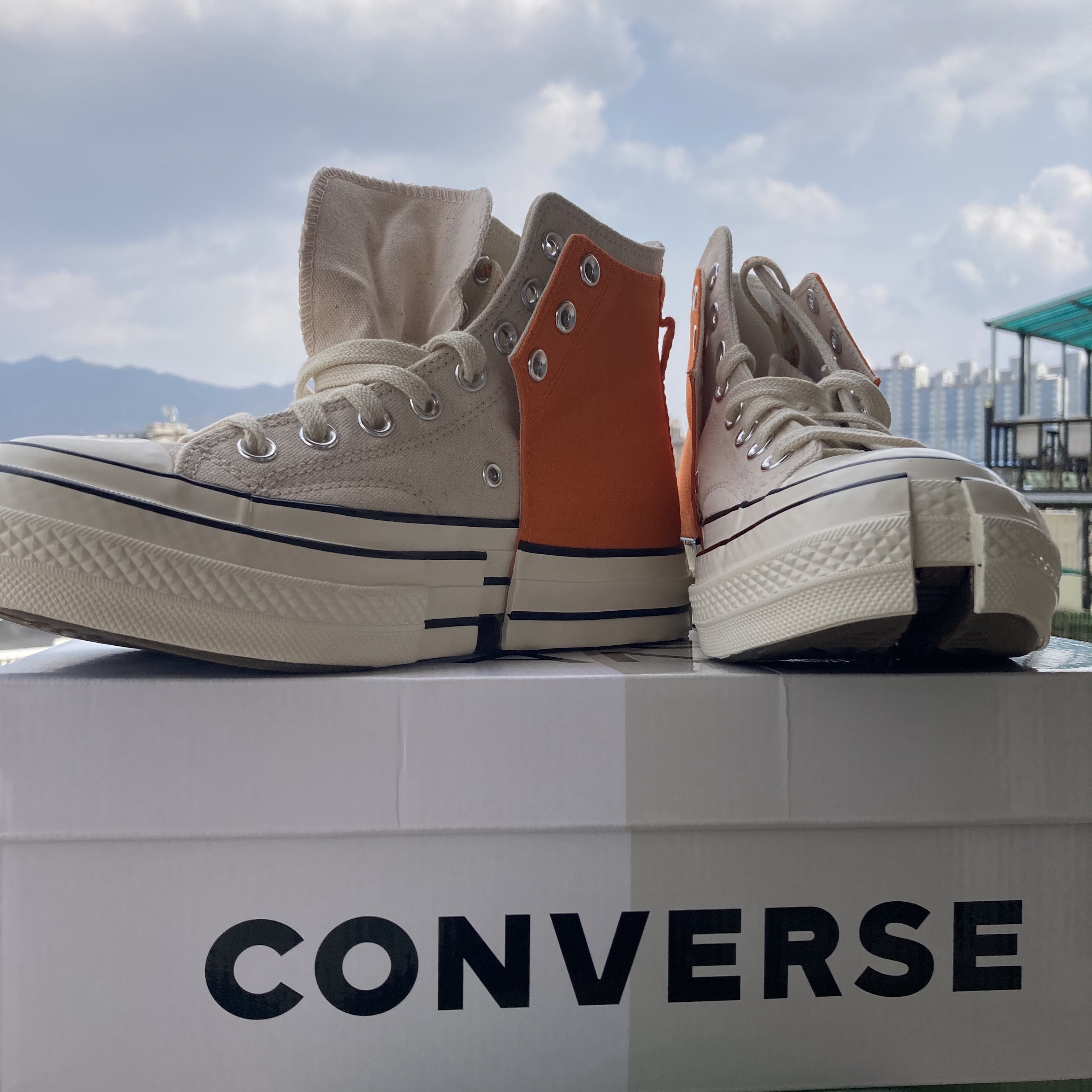 Converse x Feng Chen Wang Chuck 70 2-in-1 Persimmon Orange 착용 스타일 - 1