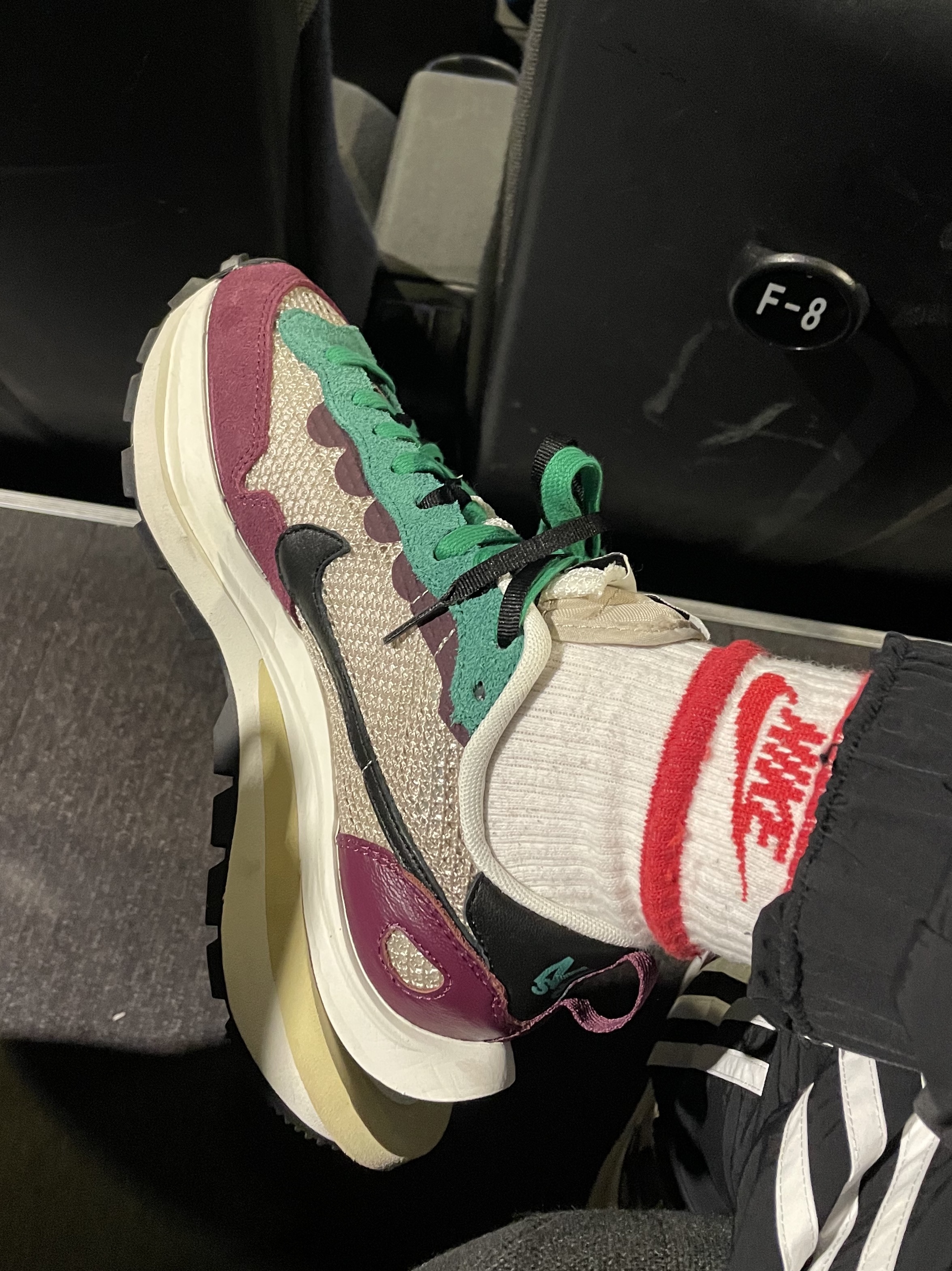 Nike x Sacai VaporWaffle String & Black Villain Red 착용 스타일