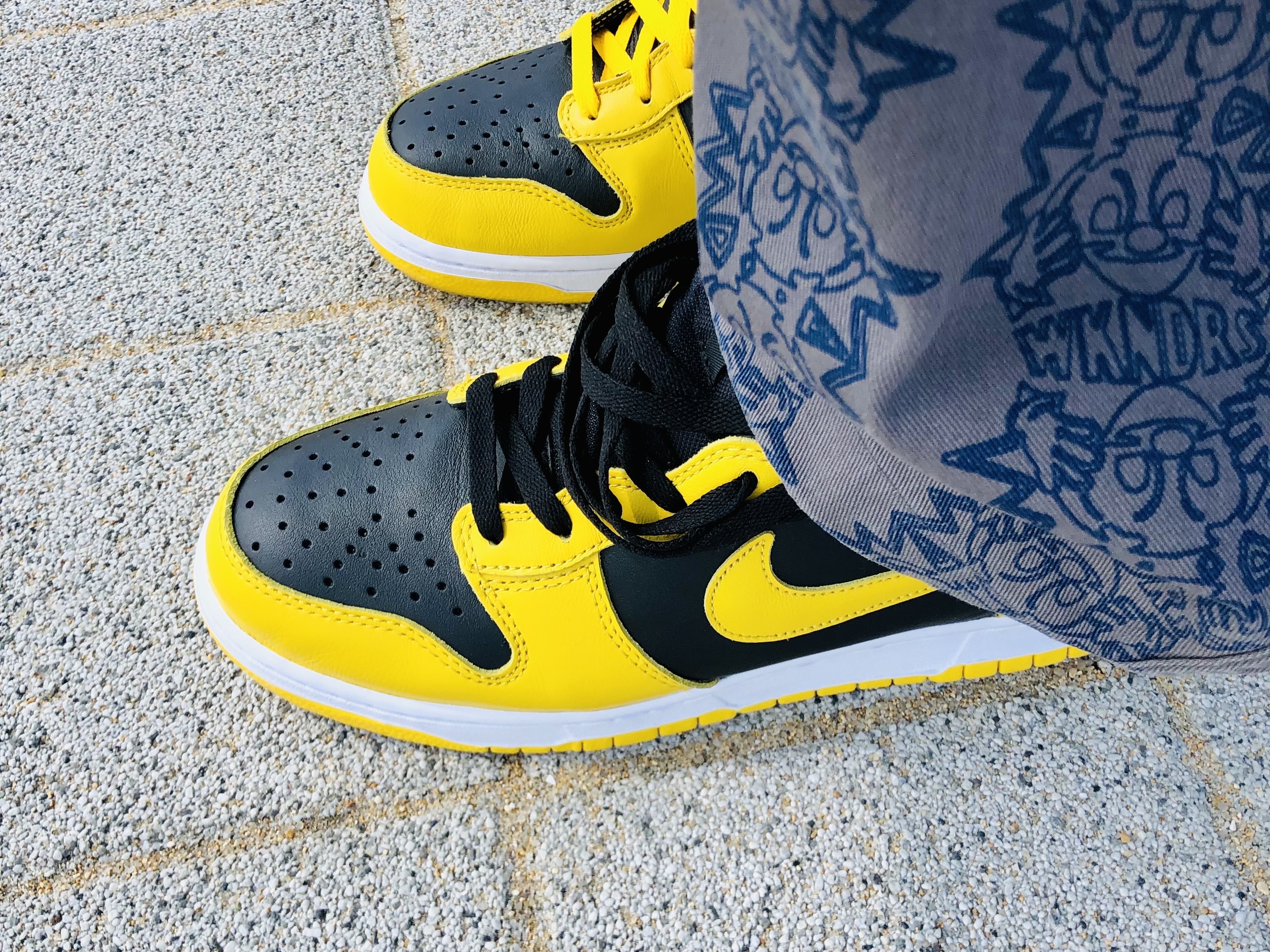 Nike Dunk High SP Varsity Maize 착용 스타일 - 5