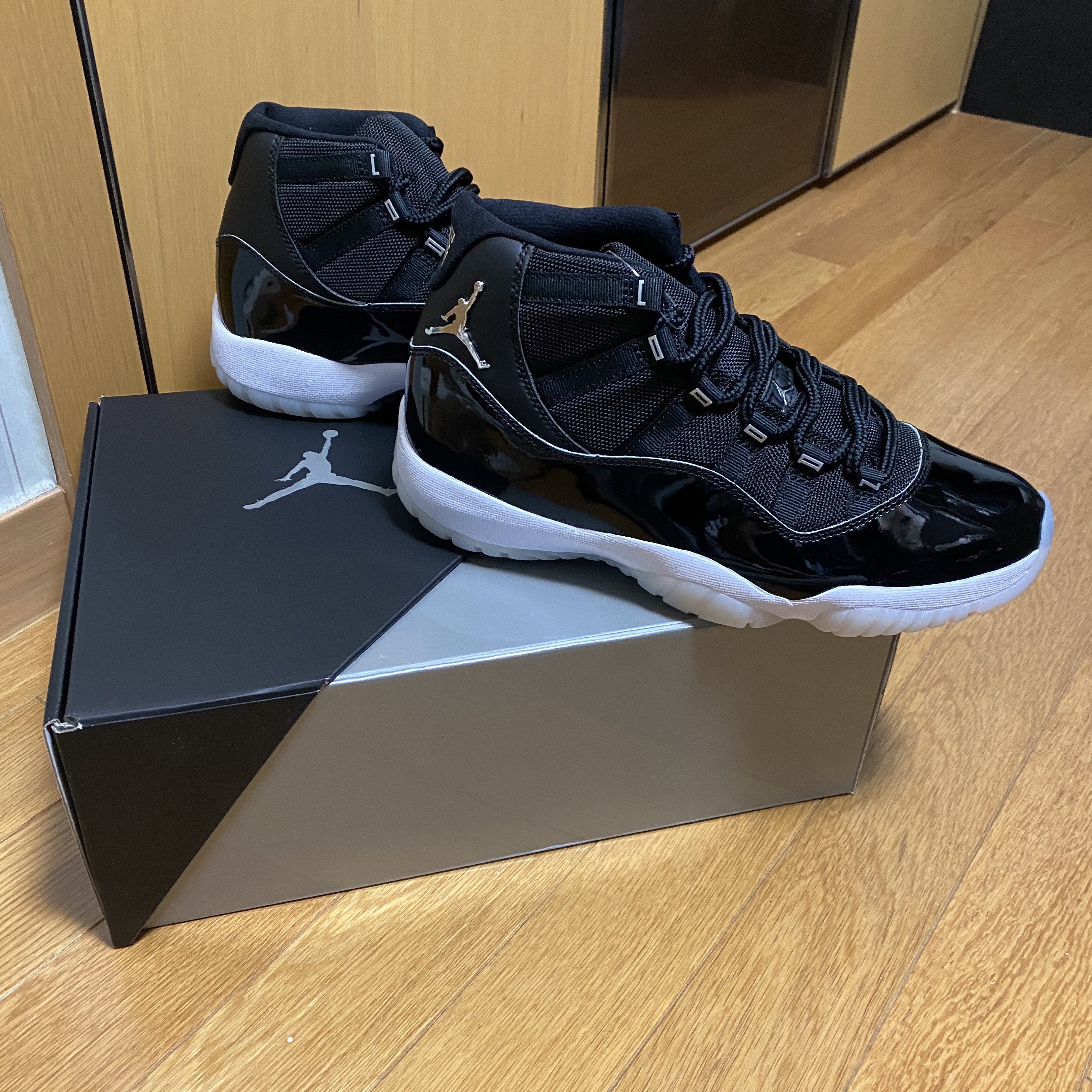 Jordan 11 Retro Jubilee 착용 스타일 - 1