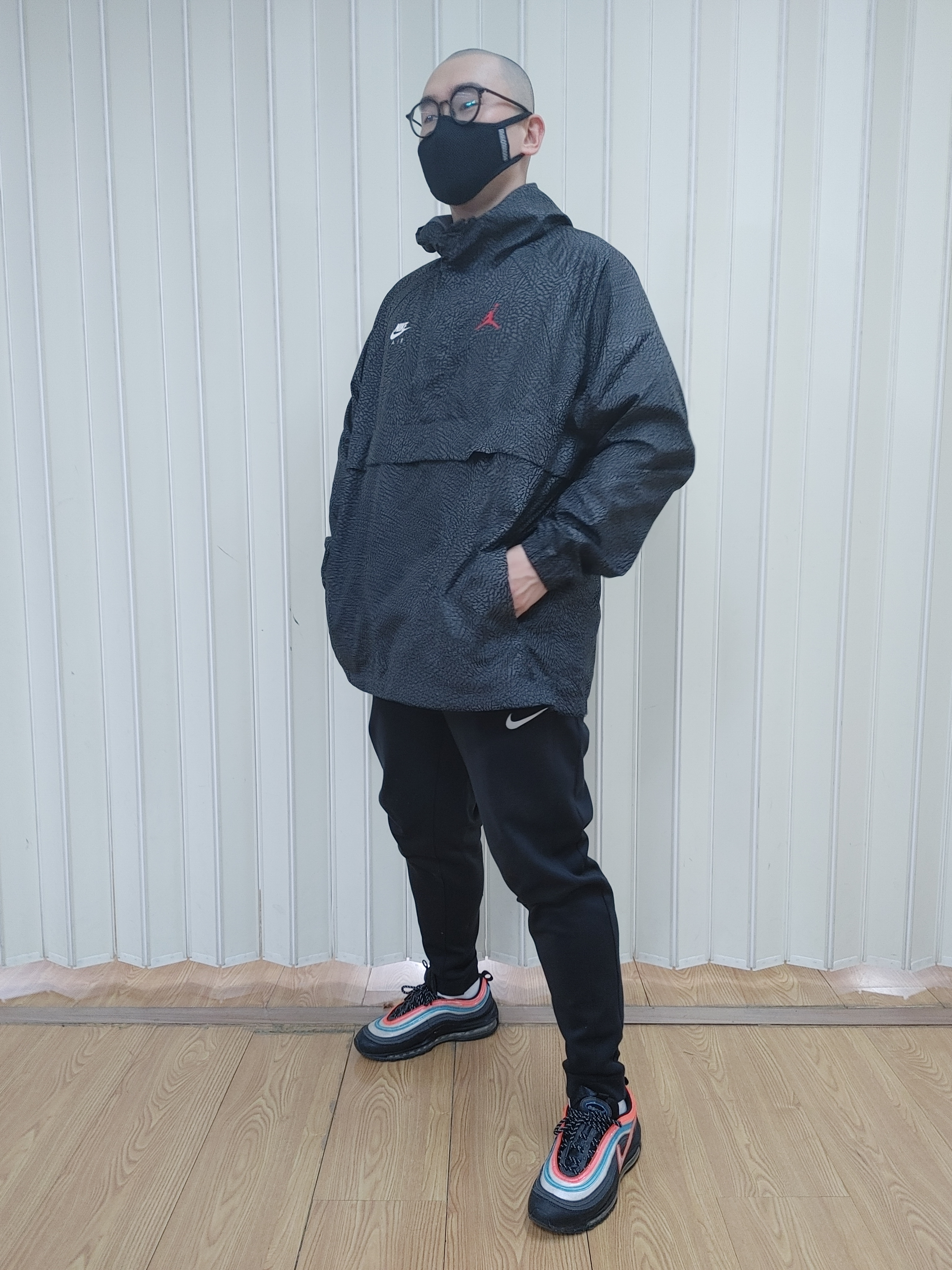 Nike Air Max 97 Neon Seoul 착용 스타일