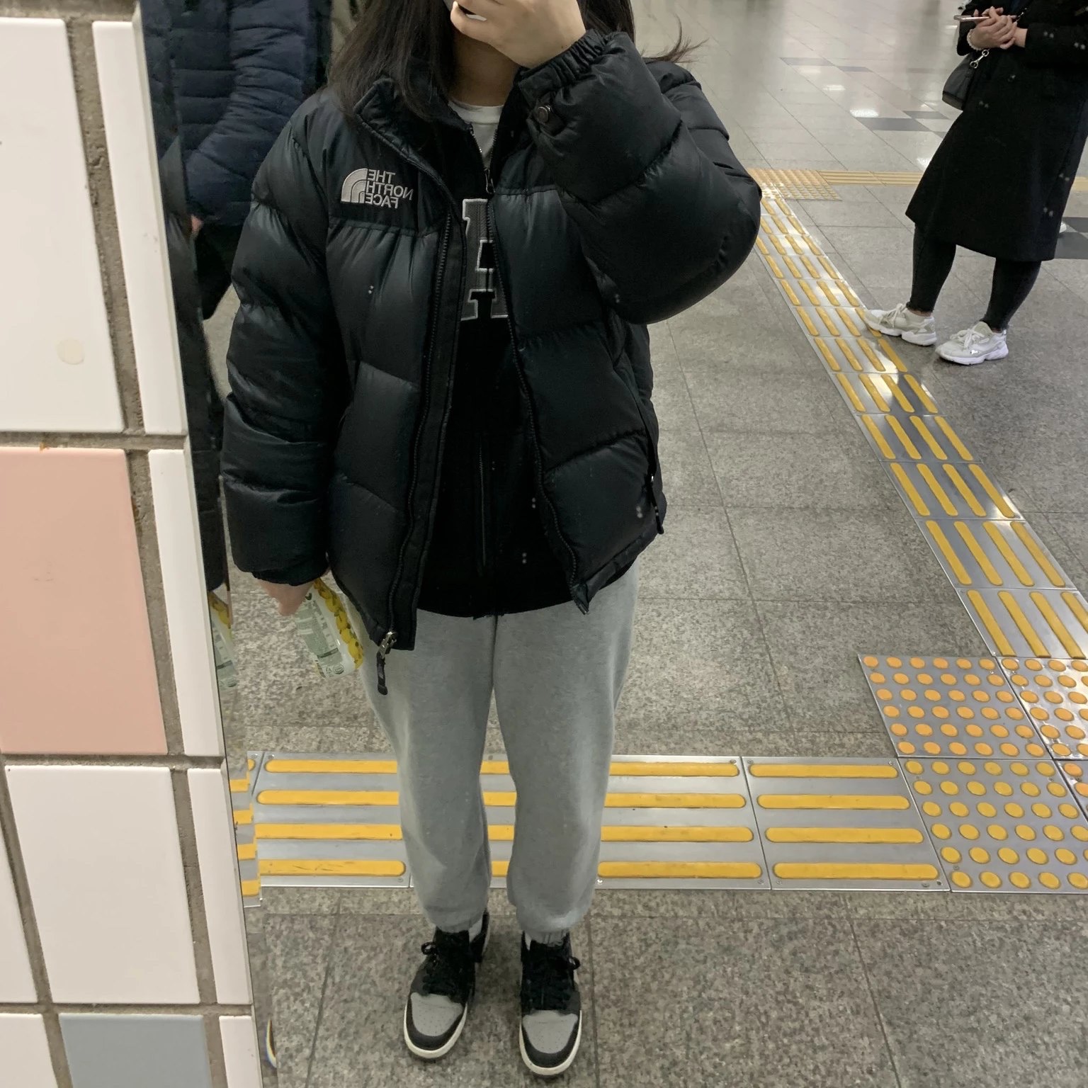 (GS) Jordan 1 Retro Low OG Shadow 착용 스타일