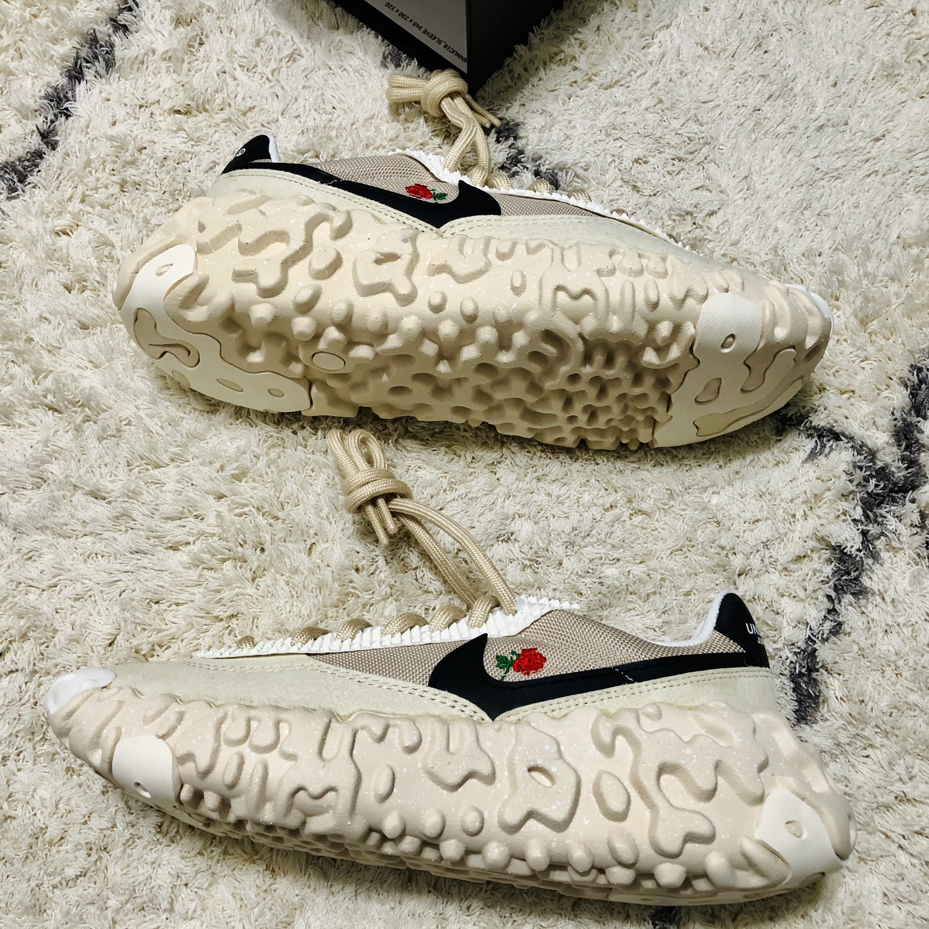 Nike x Undercover Overbreak SP Overcast 착용 스타일 - 2