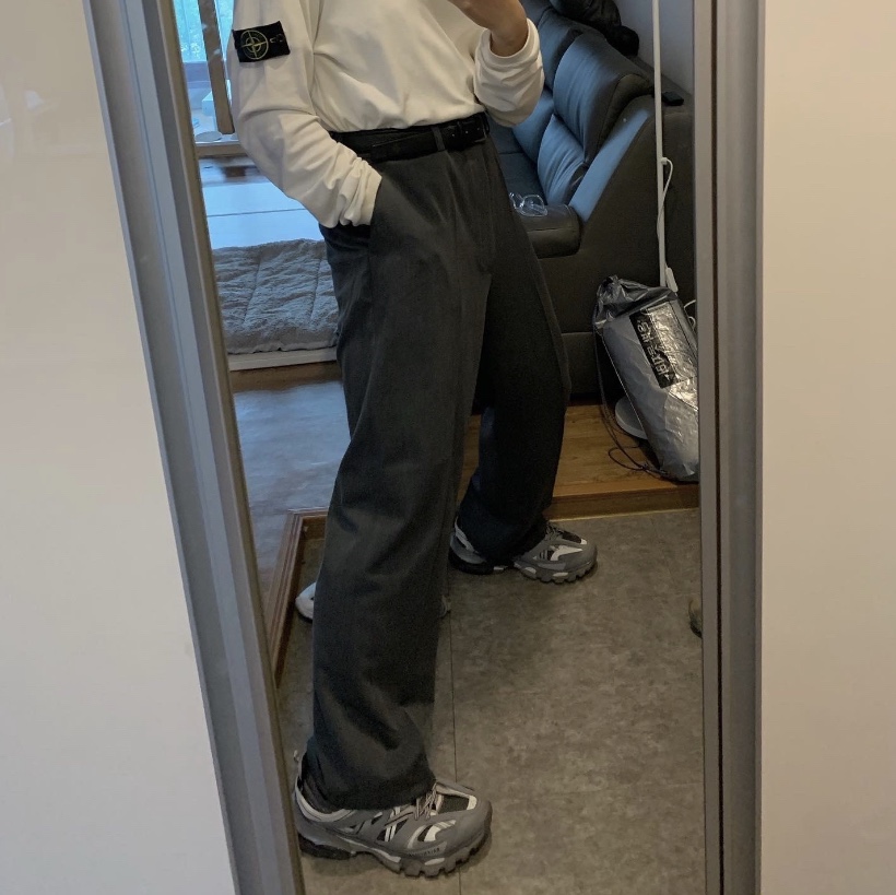 Balenciaga Track Sneakers Grey White 2019 착용 스타일