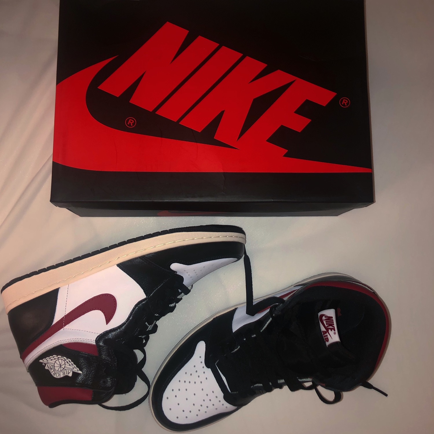 Jordan 1 Retro High OG Gym Red 착용 스타일