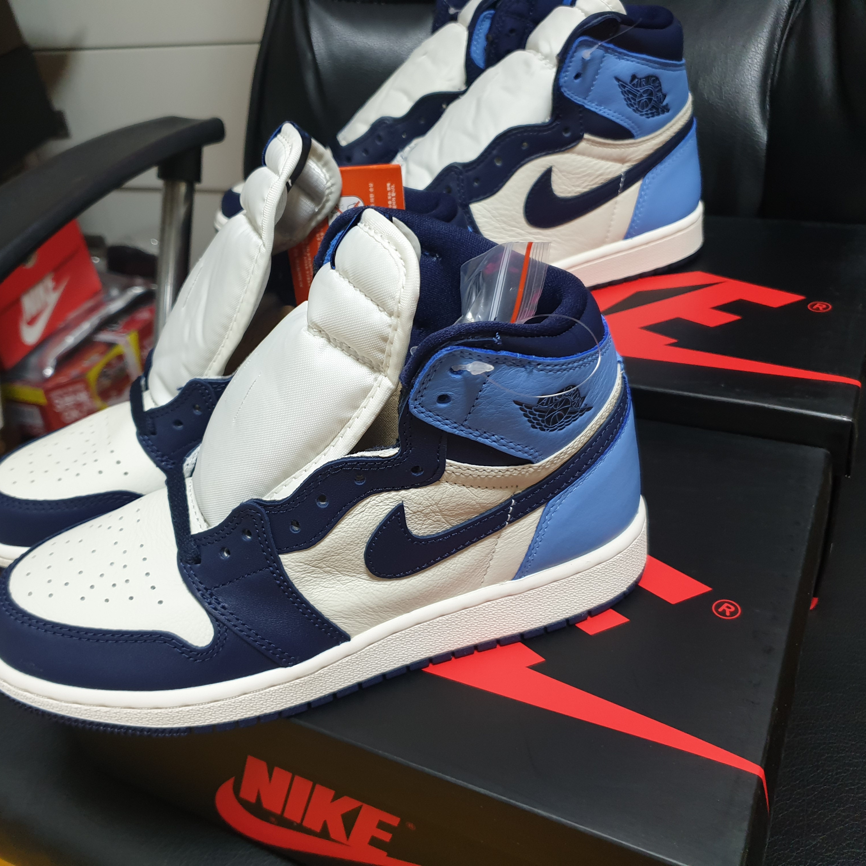 Jordan 1 Retro High OG Turbo Green, Jordan 1 Retro High Obsidian UNC 착용 스타일 - 2