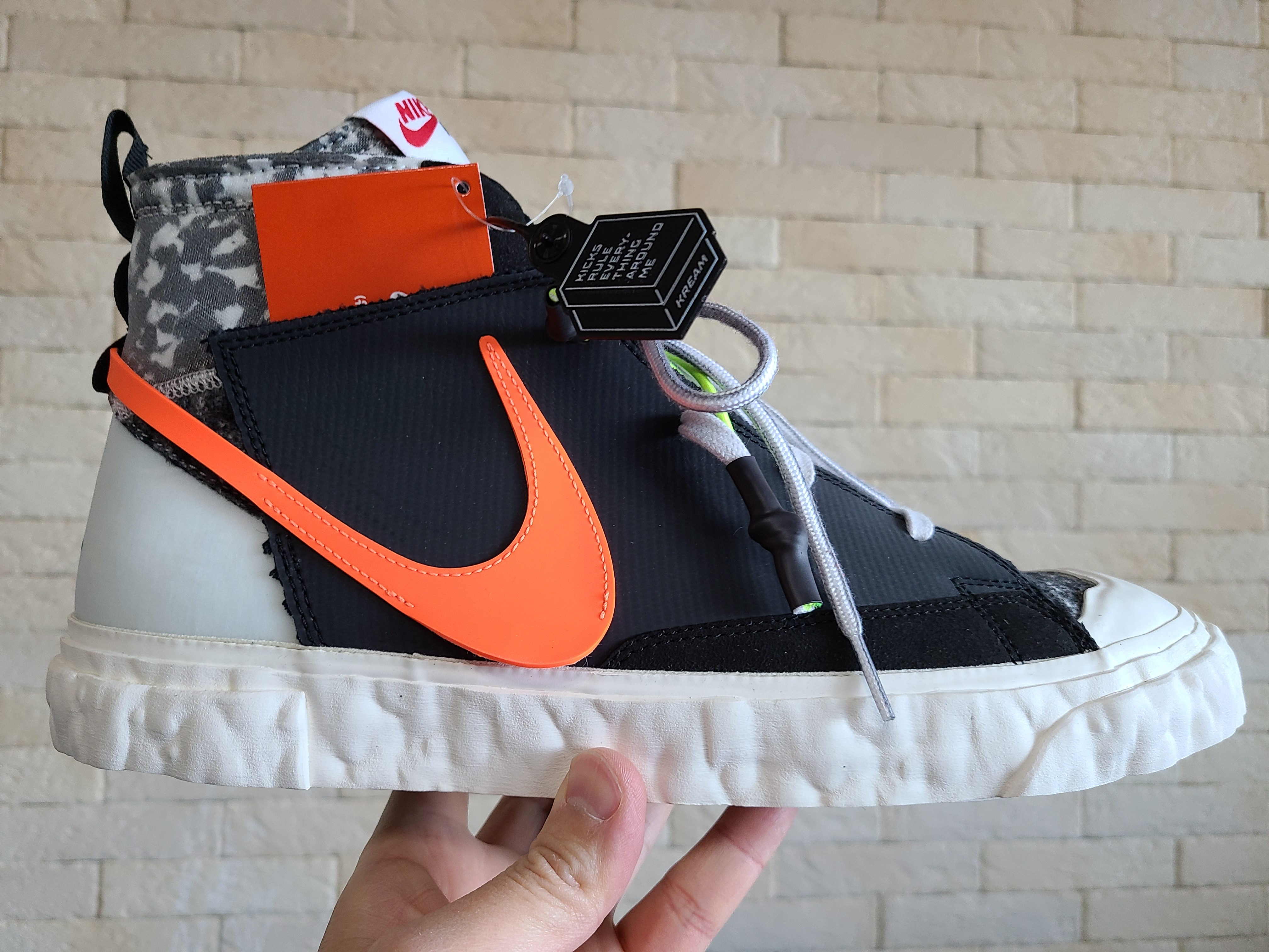 Nike x Readymade Blazer Mid Black 착용 스타일 - 2