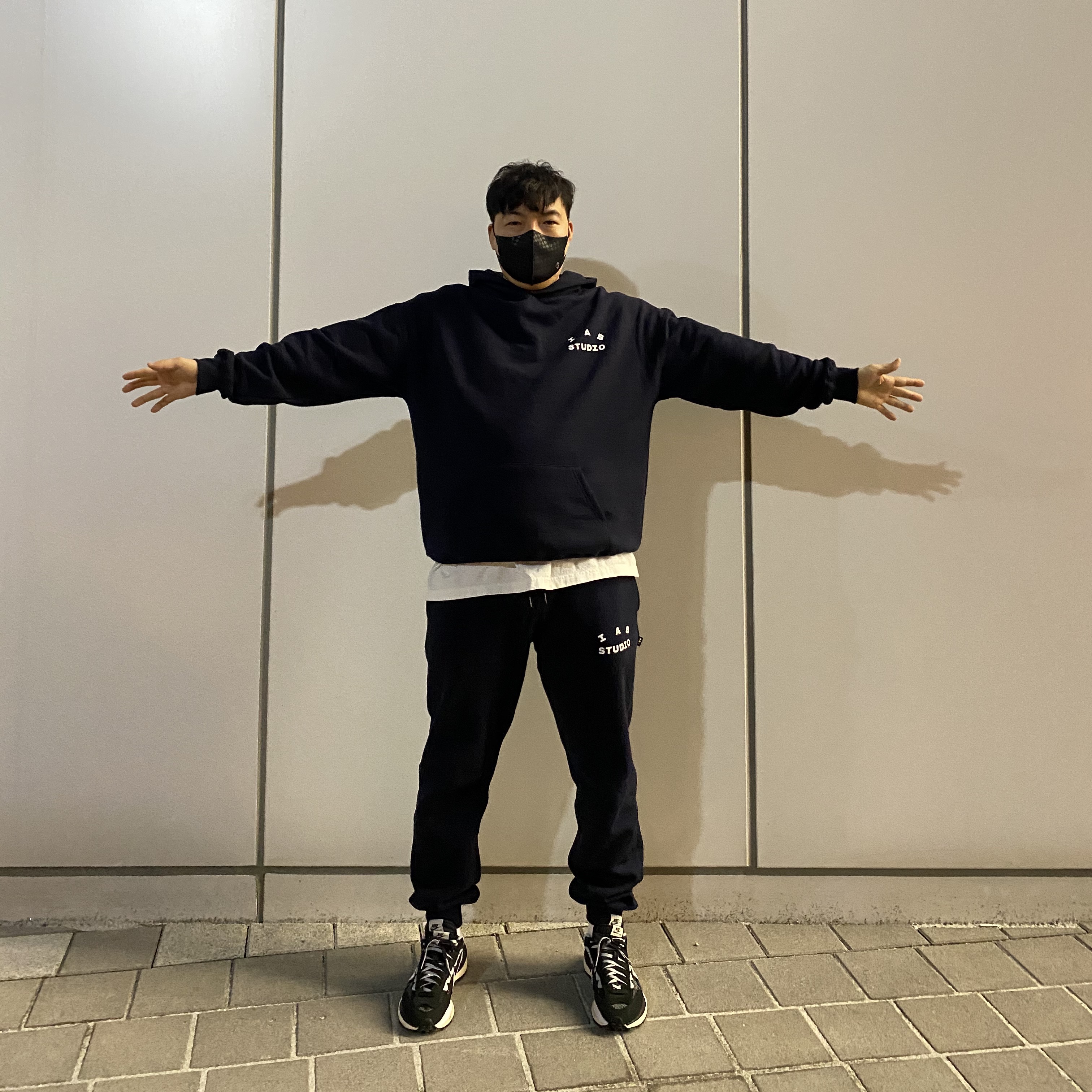 IAB Studio Hoodie Navy - 21SS, IAB Studio Sweatpants Navy - 21SS 착용 스타일 - 4