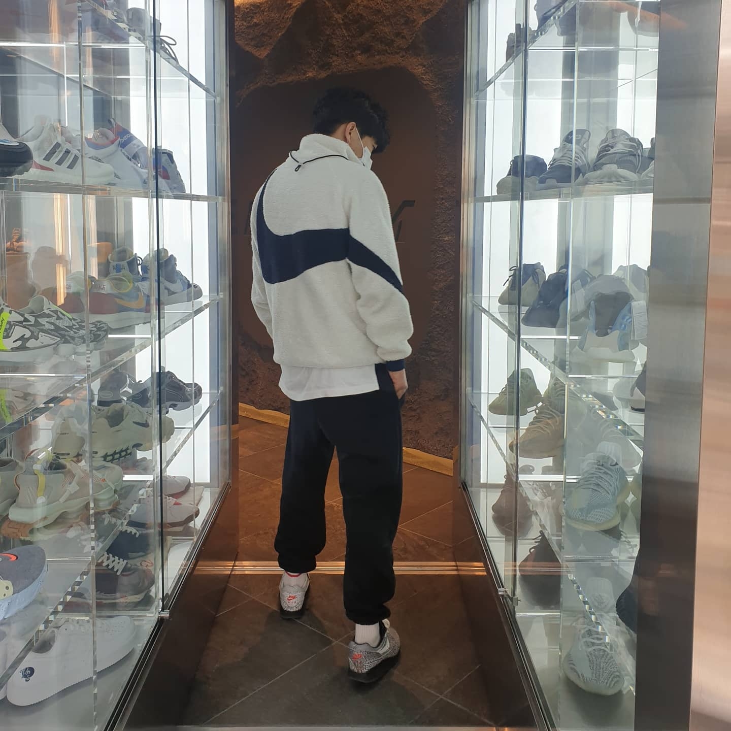 Nike Big Swoosh Full Zip Jacket White Navy, Nike Air Max 1 Tokyo Maze 착용 스타일