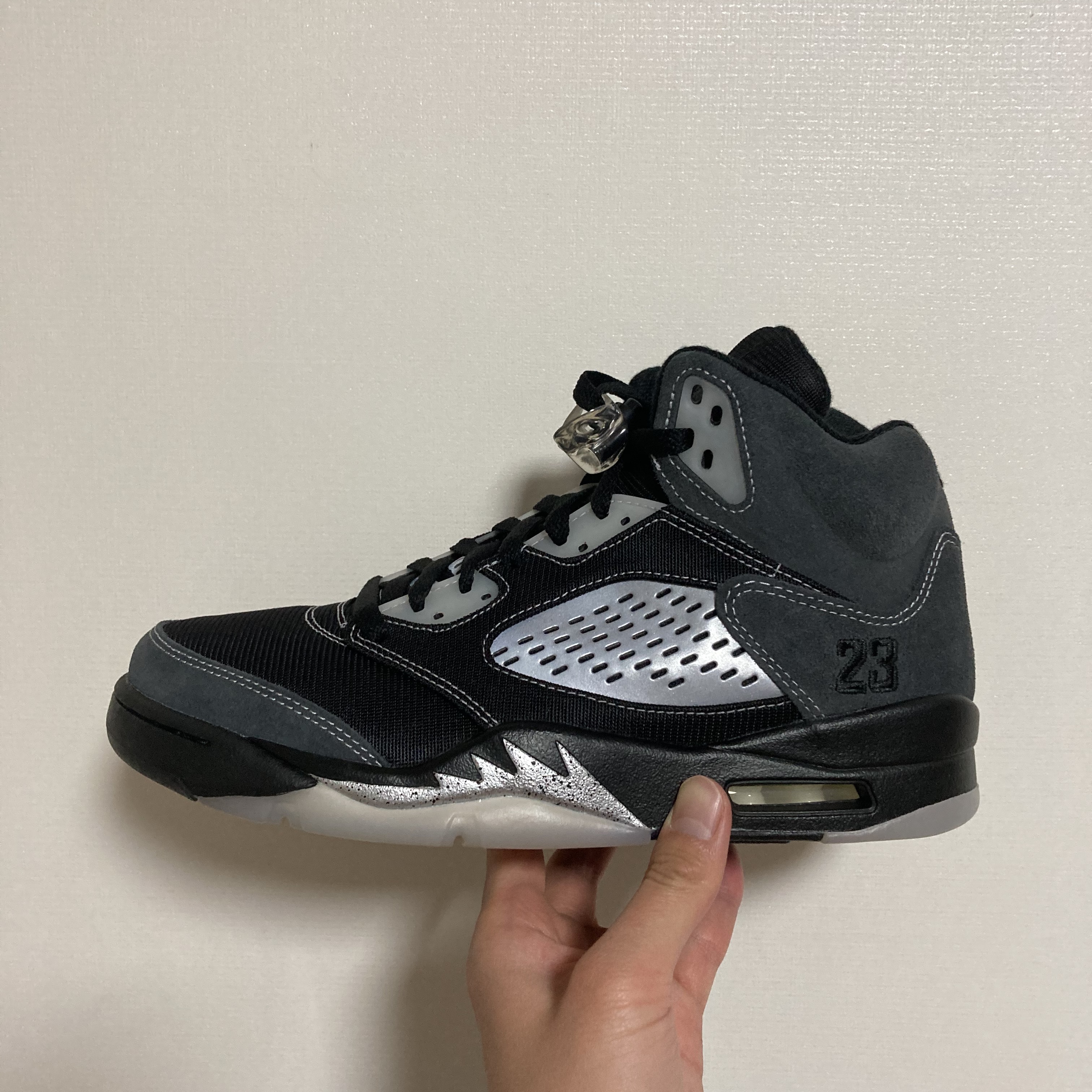Jordan 5 Retro Anthracite 착용 스타일