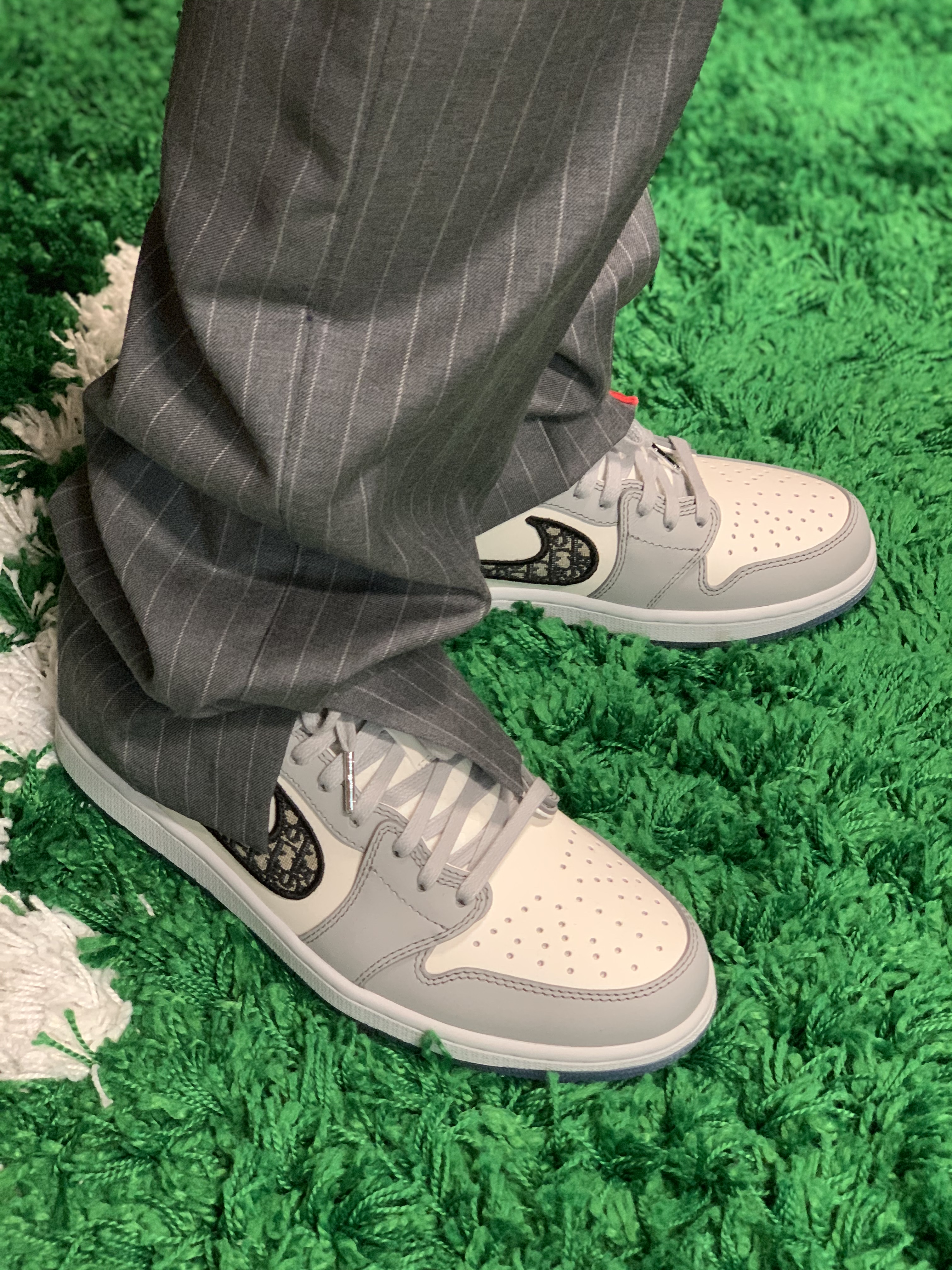 Jordan 1 x Dior Low OG 착용 스타일 - 2