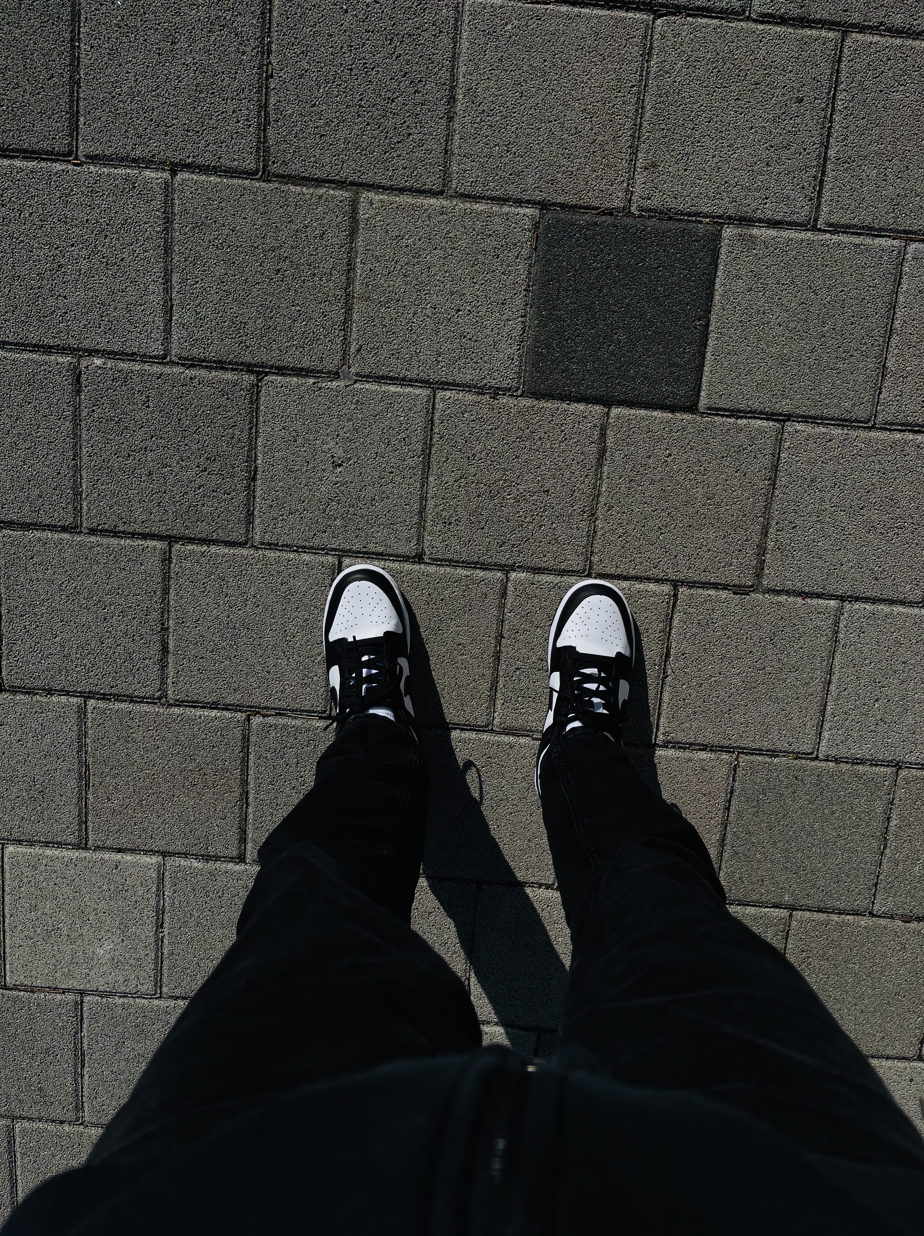 Nike Dunk Low Retro Black 착용 스타일