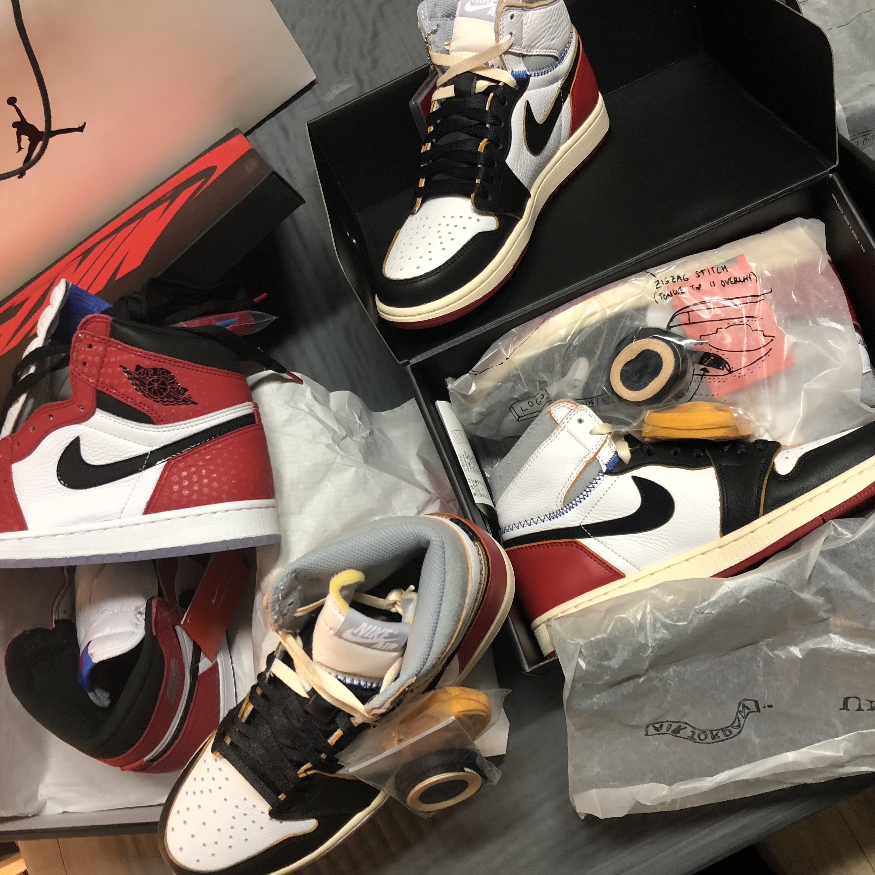 Jordan 1 x Union Retro High Black Toe, Jordan 1 Retro High Spider-Man Origin Story 착용 스타일