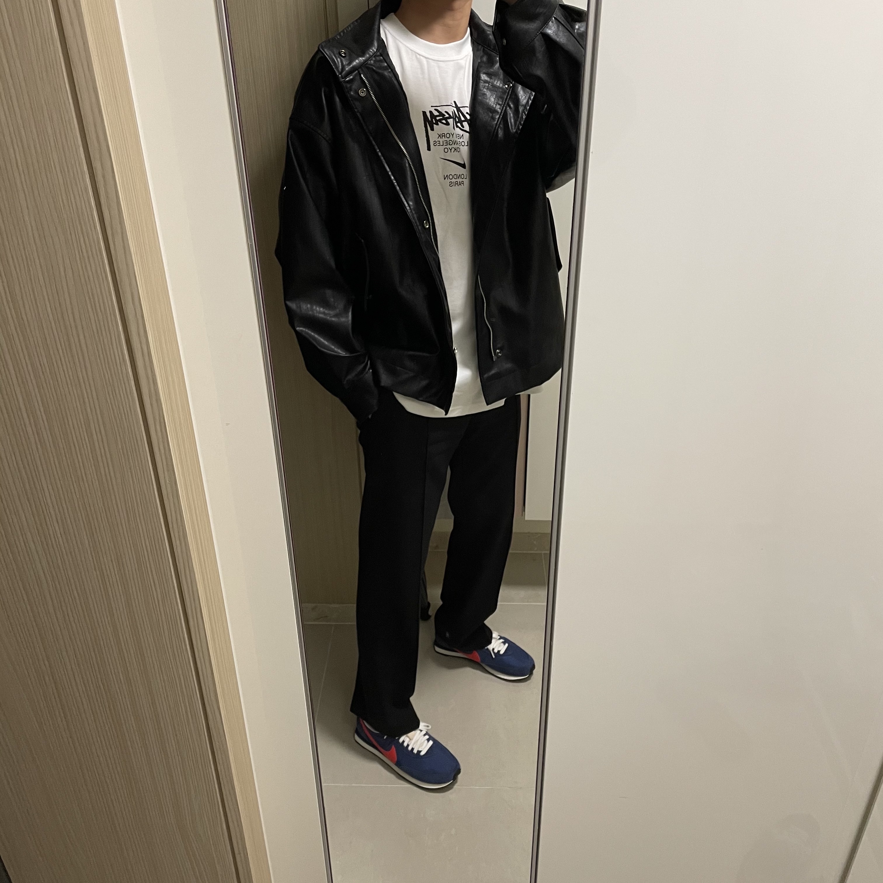 Nike x Stussy WT T-Shirt White - US/EU, Nike Waffle Trainer 2 SP Midnight Navy 착용 스타일