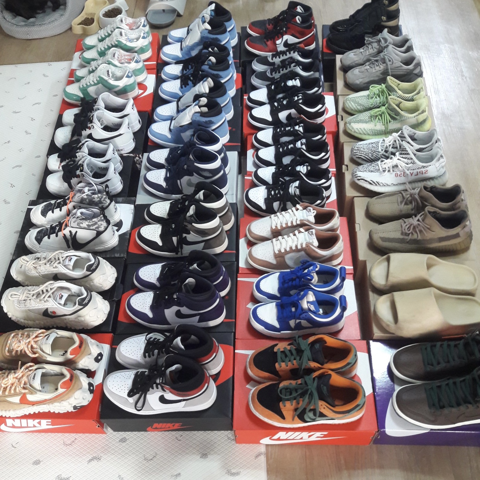Nike x Kasina Dunk Low Road Sign - Kasina Exclusive, Nike x Peaceminusone Air Force 1 Low Para-Noise 2.0 착용 스타일 - 4