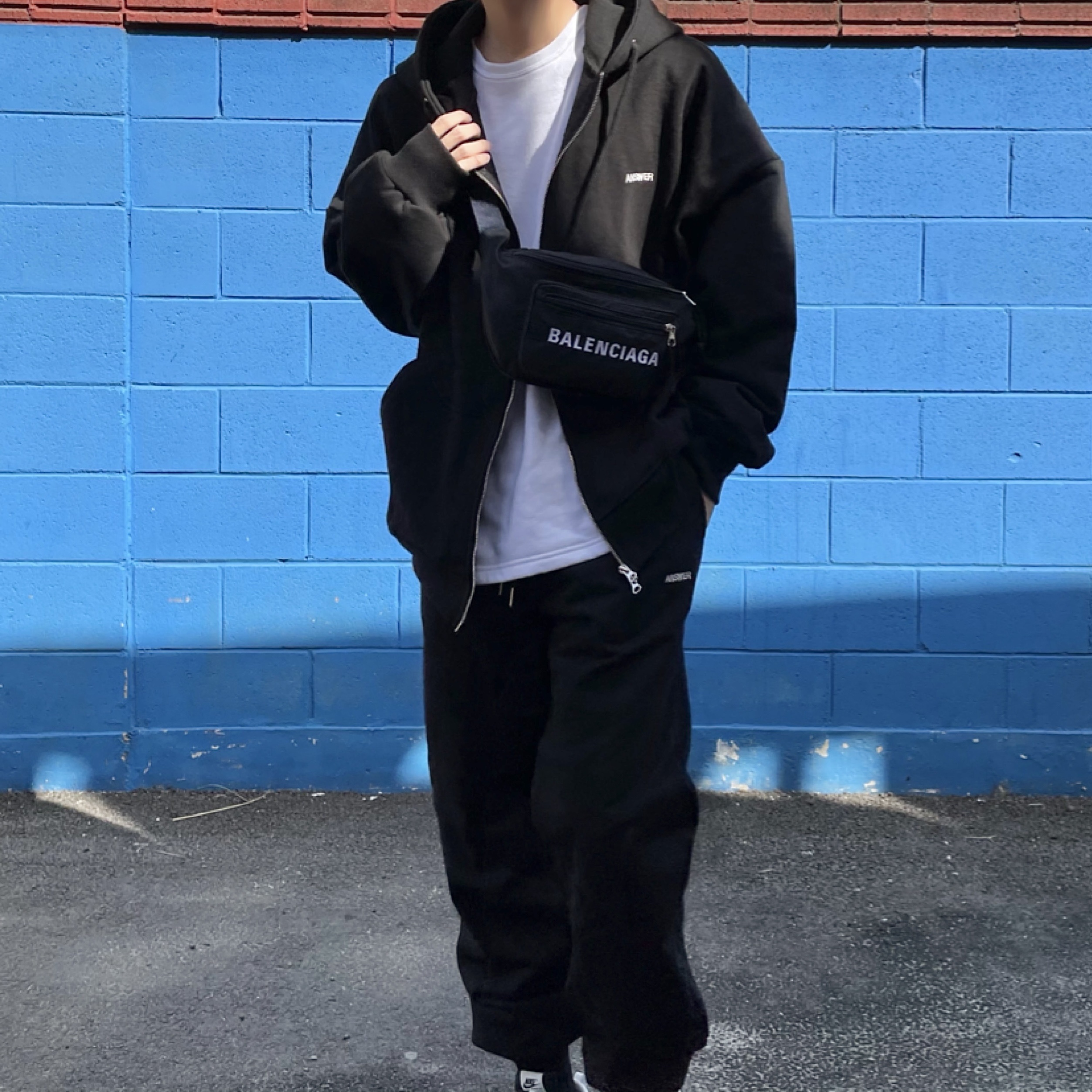 Nike x Sacai VaporWaffle Black White 착용 스타일 - 2