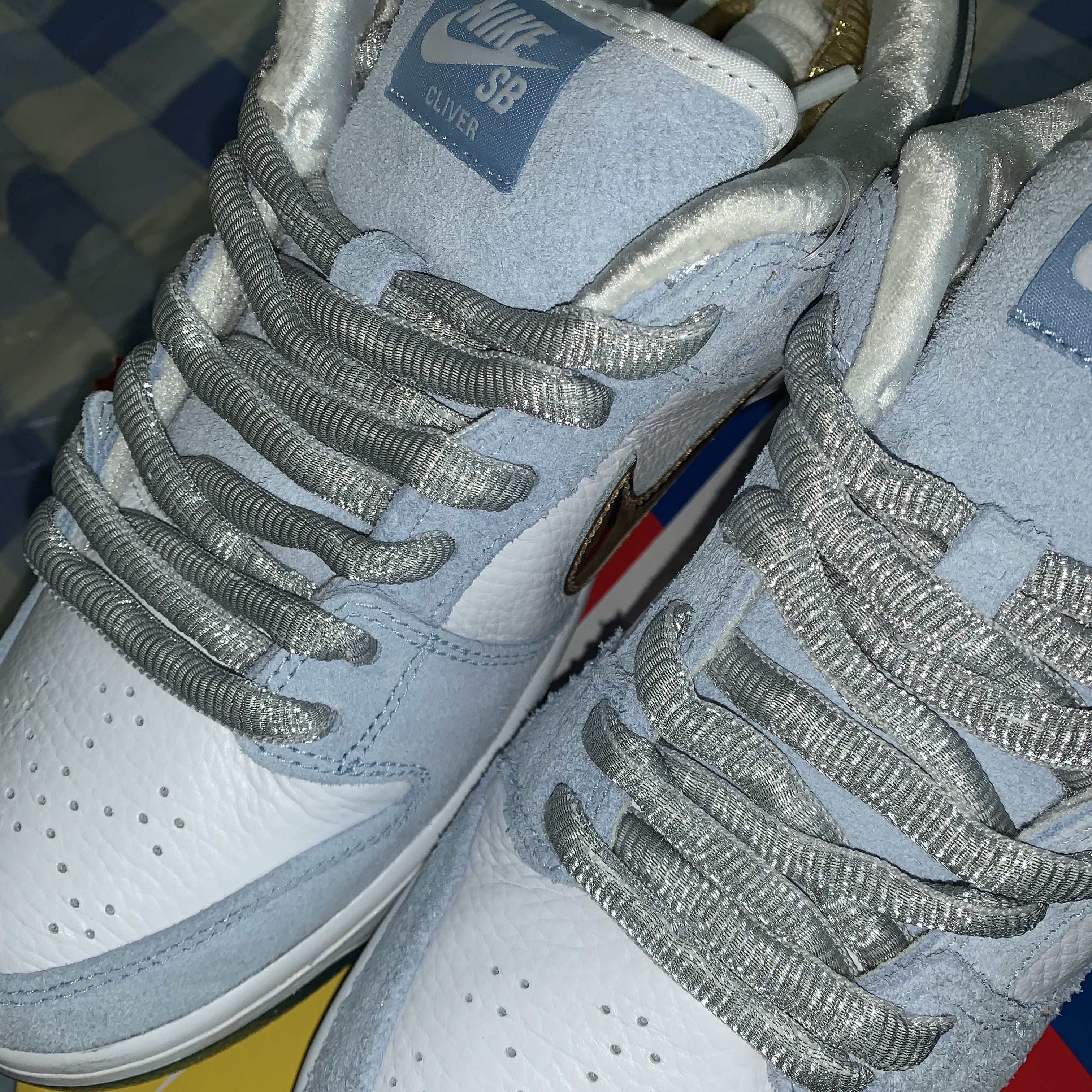 Nike x Sean Cliver SB Dunk Low Holiday Special 착용 스타일