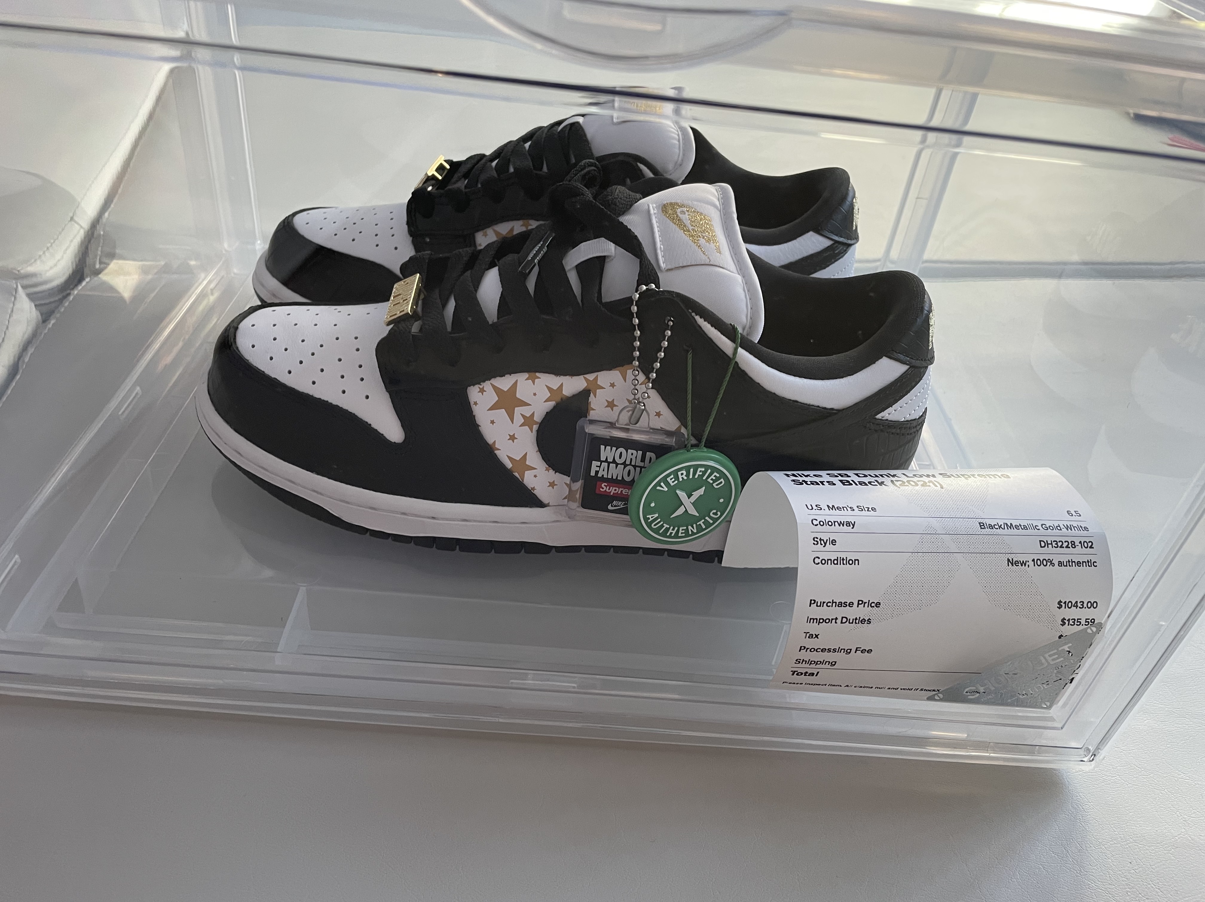 Nike x Supreme SB Dunk Low Black 착용 스타일 - 3
