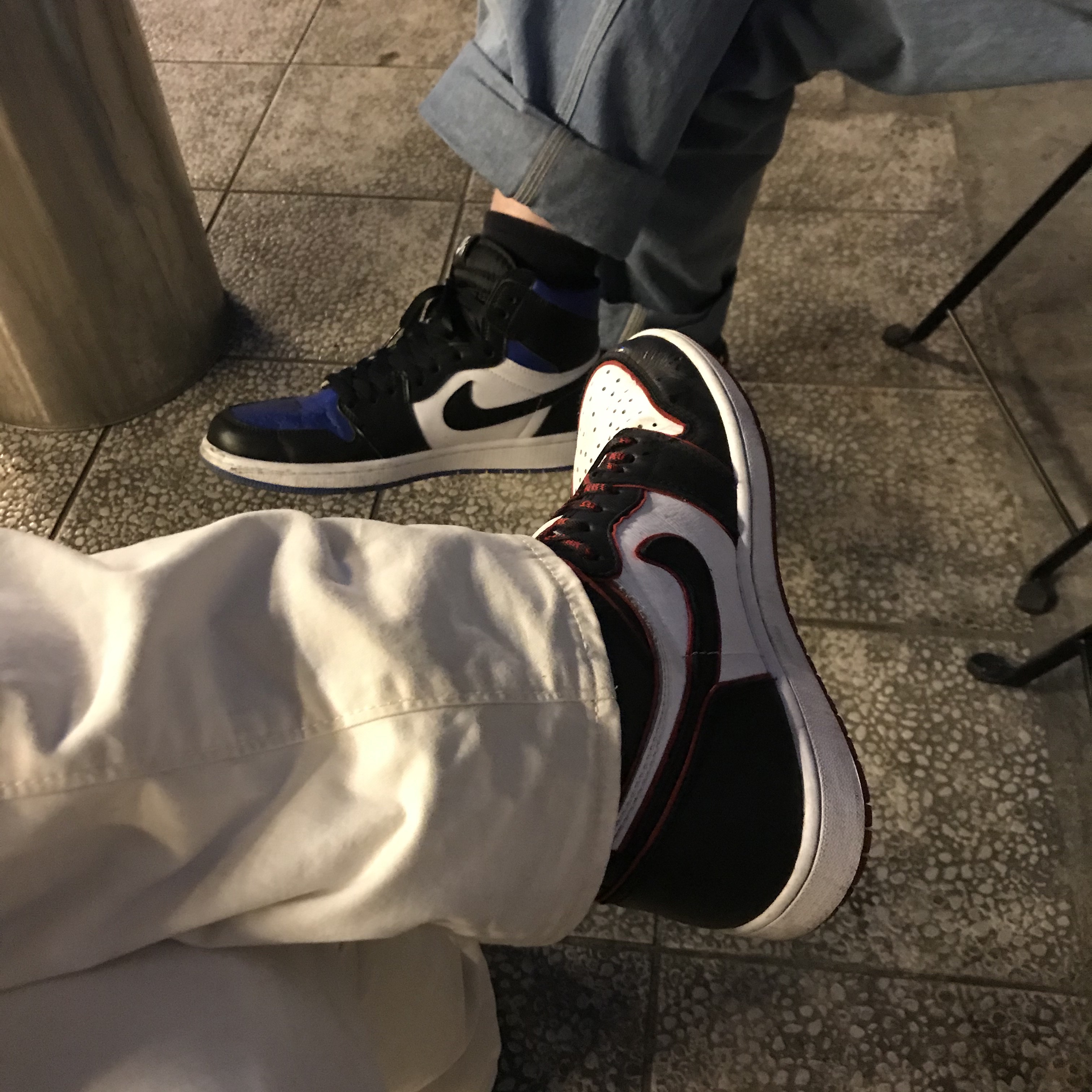 Jordan 1 Retro High OG Bloodline, Jordan 1 Retro High OG Royal Toe 착용 스타일