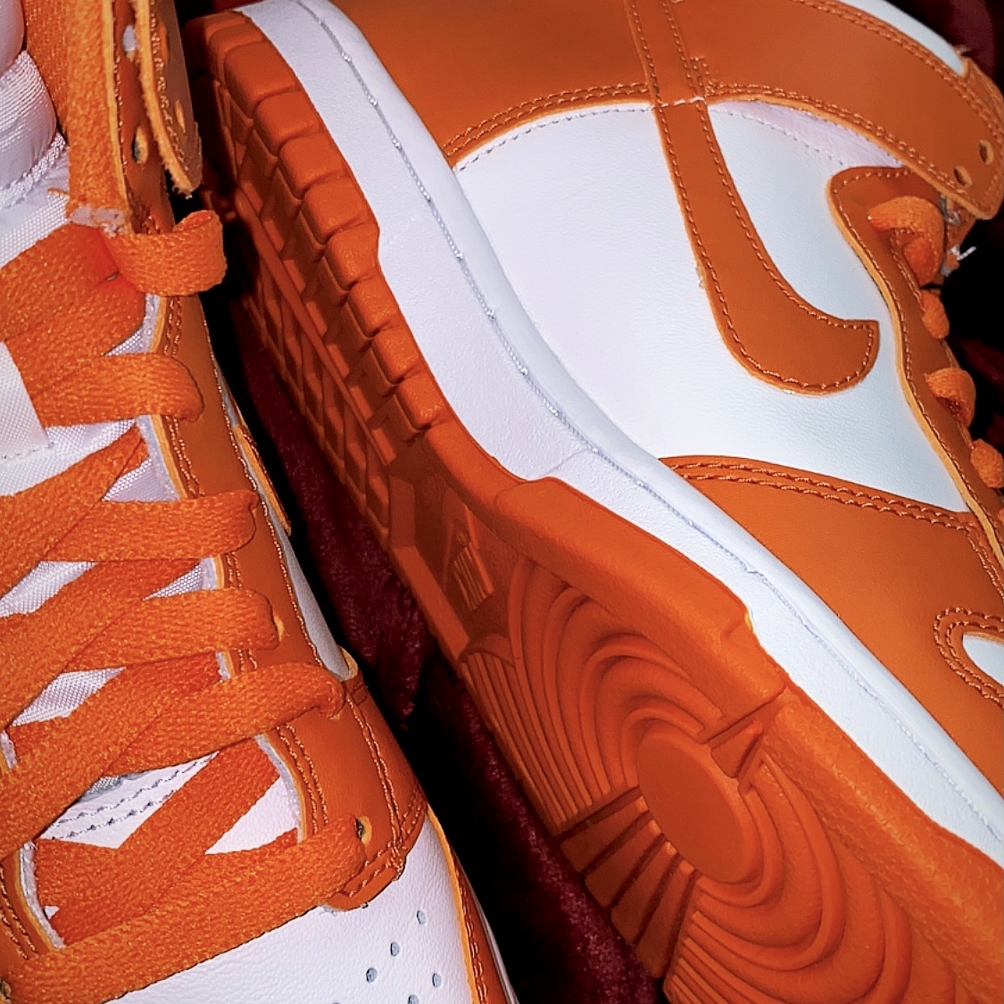 Nike Dunk High Retro Orange Blaze, (GS) Nike Dunk High Orange Blaze 착용 스타일 - 2