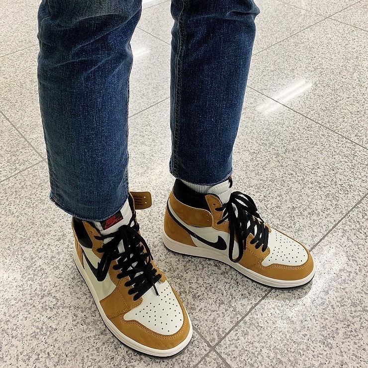 Jordan 1 Retro High Rookie of the Year 착용 스타일 - 1