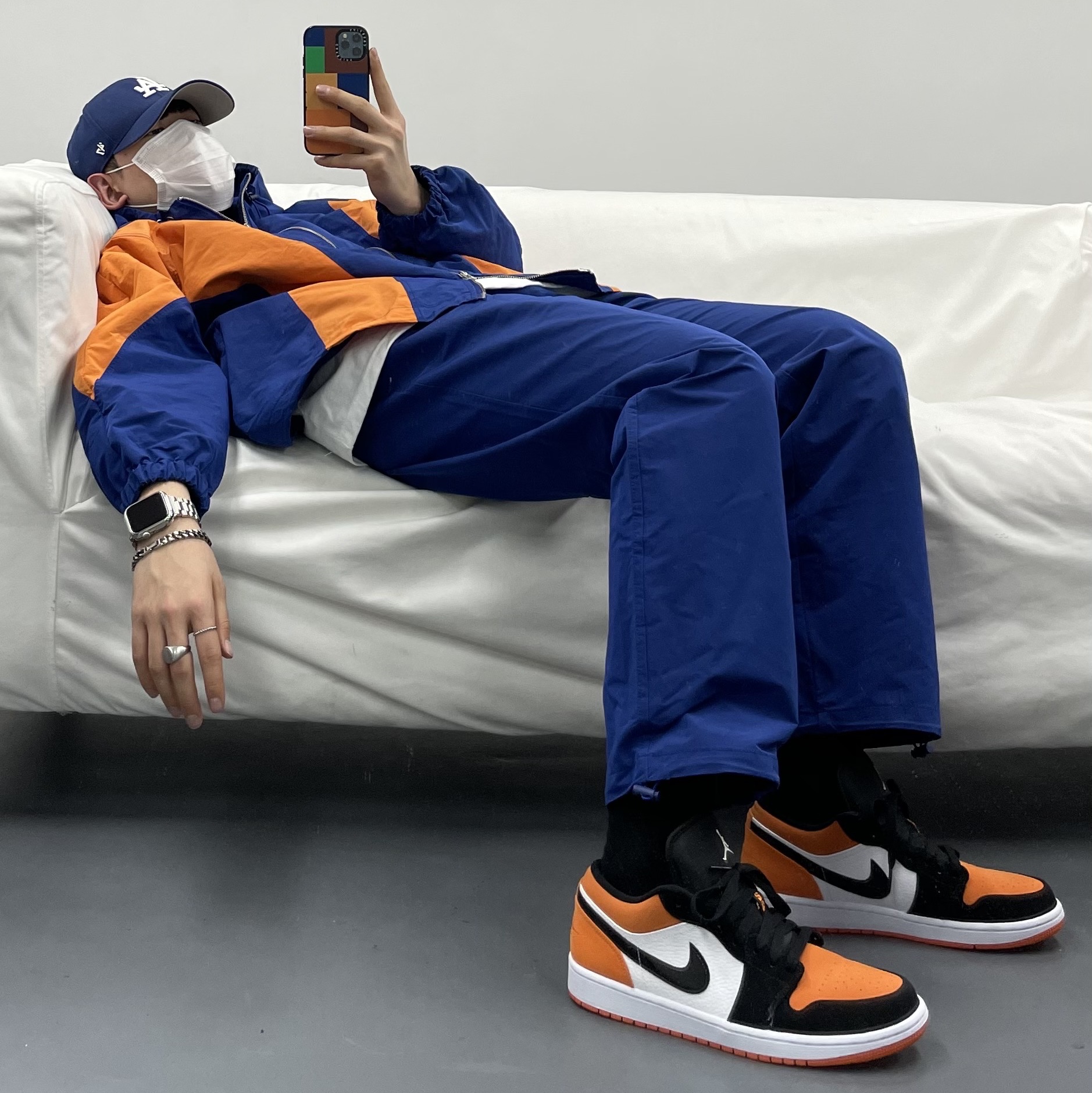Jordan 1 Low Shattered Backboard 착용 스타일