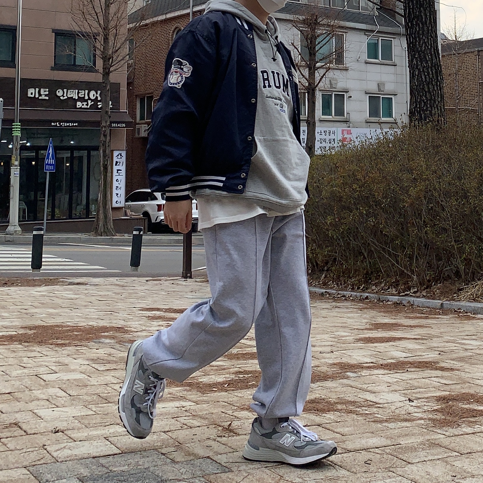 New Balance 992 Made in USA Grey - D Standard 착용 스타일
