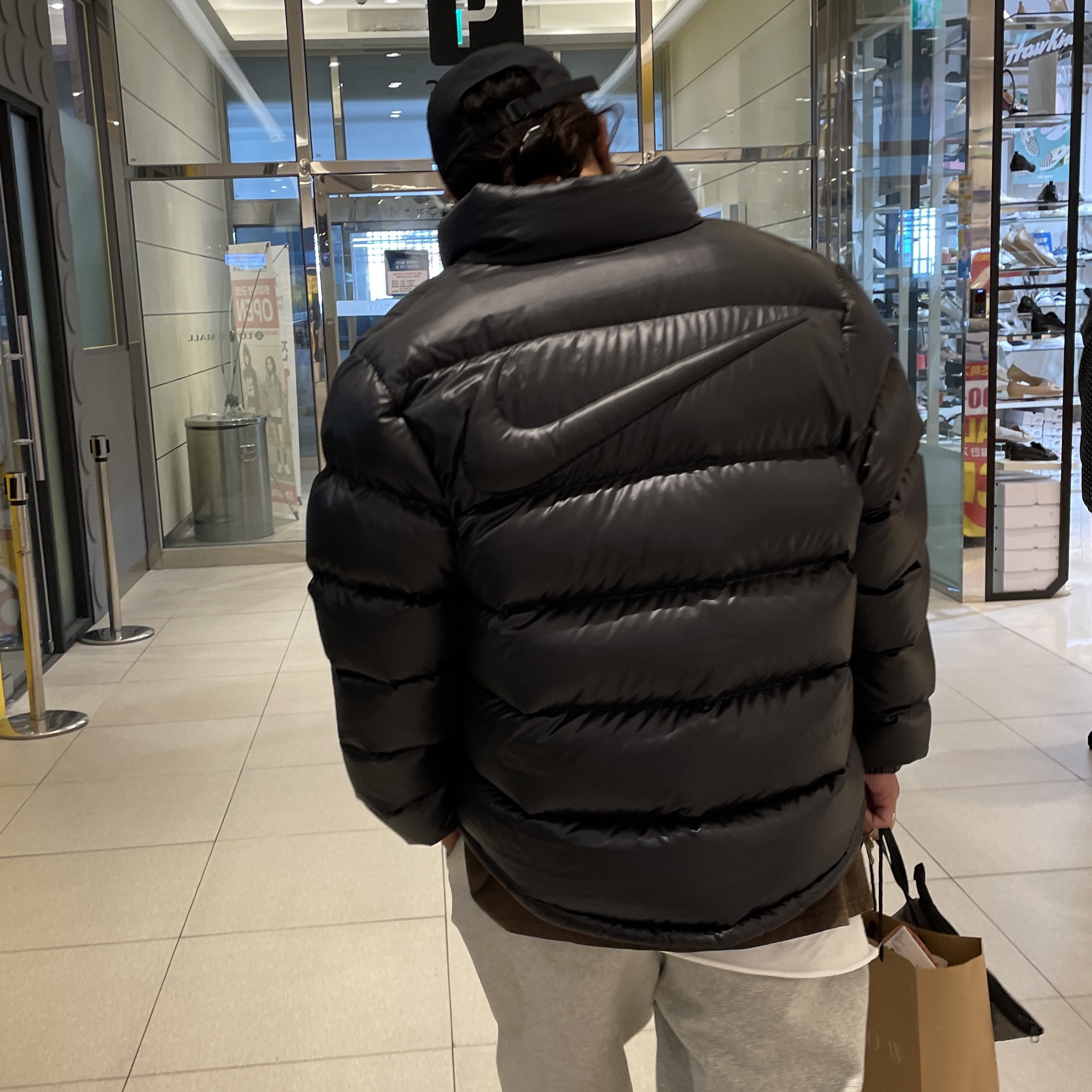 Nike x Drake Nocta Puffer Jacket Black - US/EU, Nike x Drake Nocta Essential Cap Black 착용 스타일