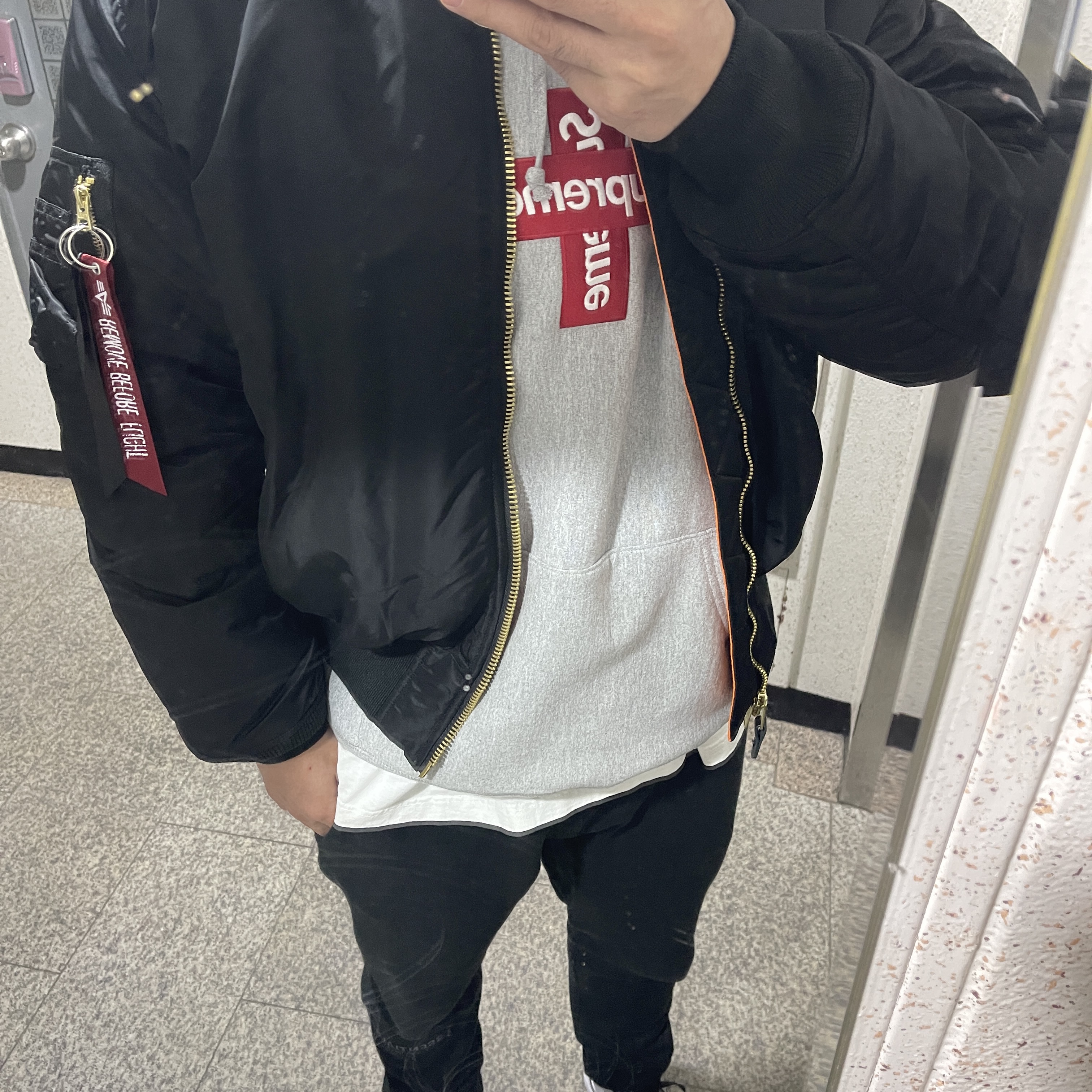 Supreme Cross Box Logo Hooded Sweatshirt Heather Grey - 20FW, Essentials Sweatpants Dark Slate/Black 2020 착용 스타일