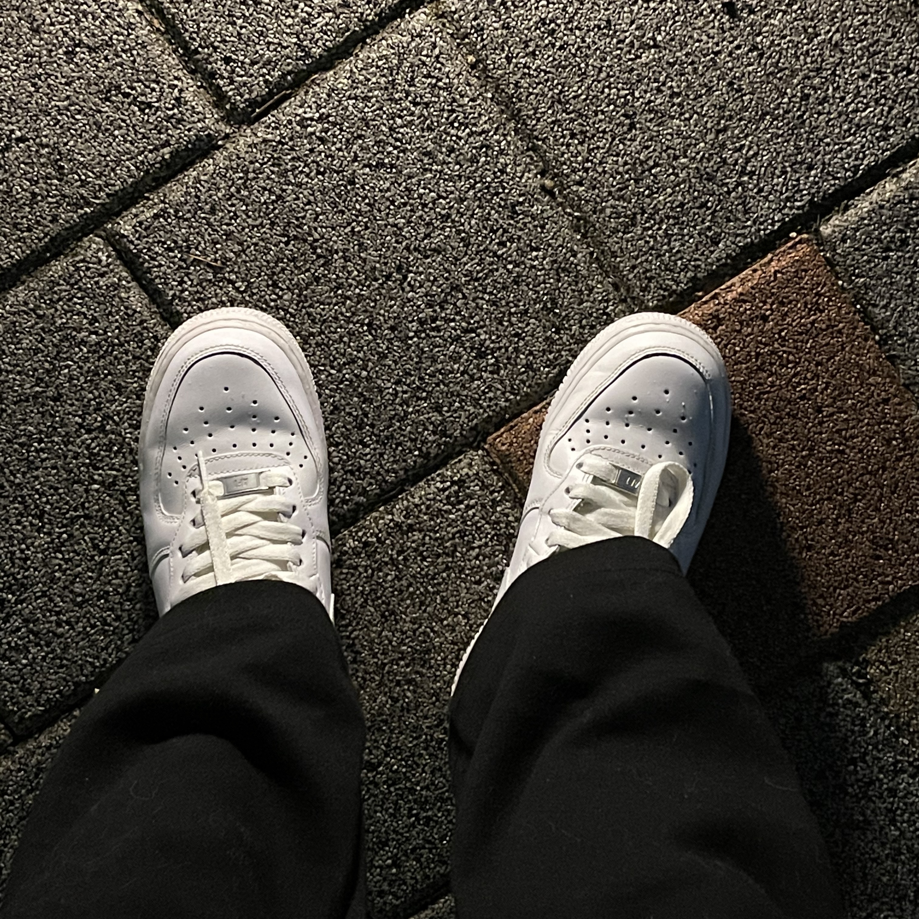 Nike Air Force 1 Mid '07 White 착용 스타일
