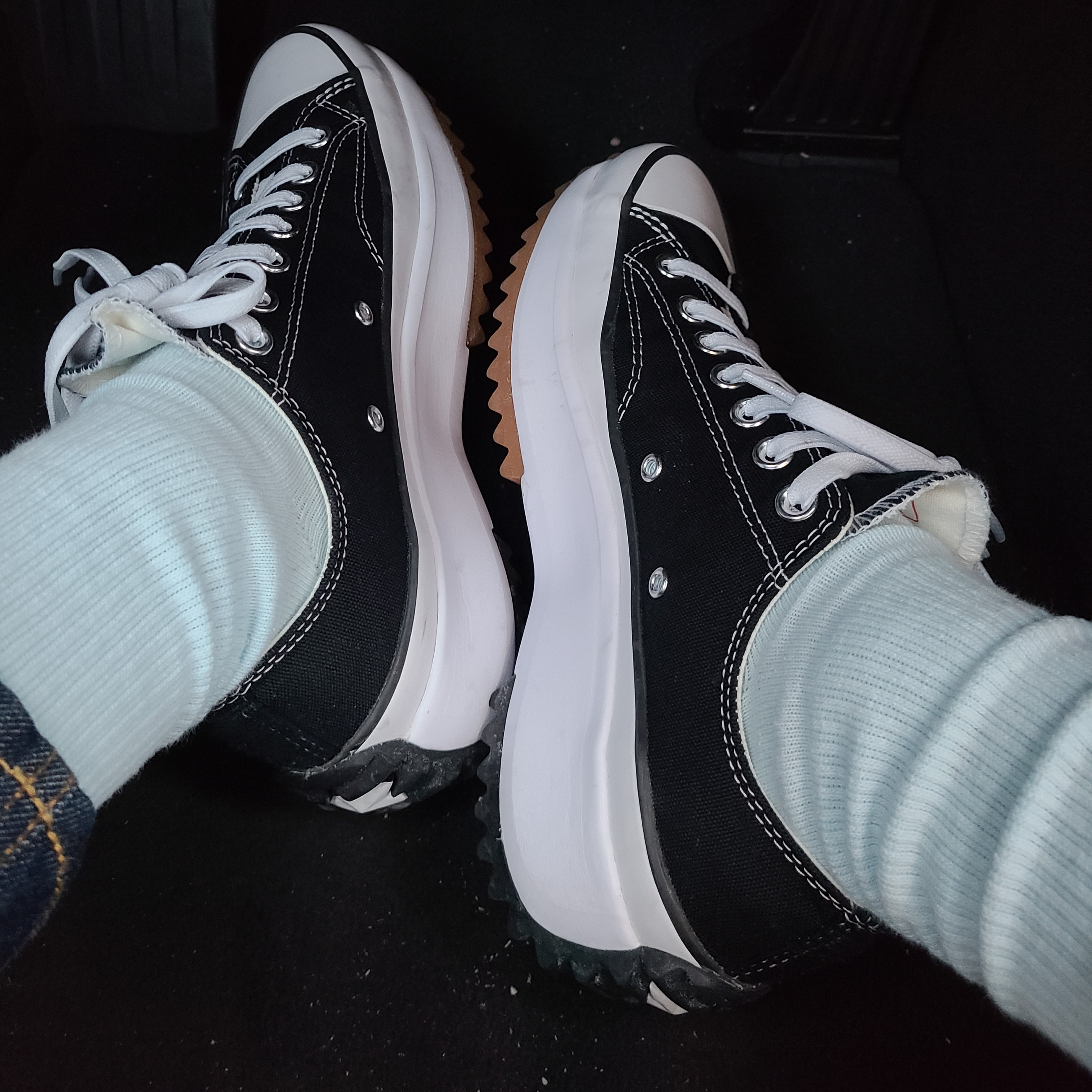 Converse Run Star Hike Low Black 착용 스타일