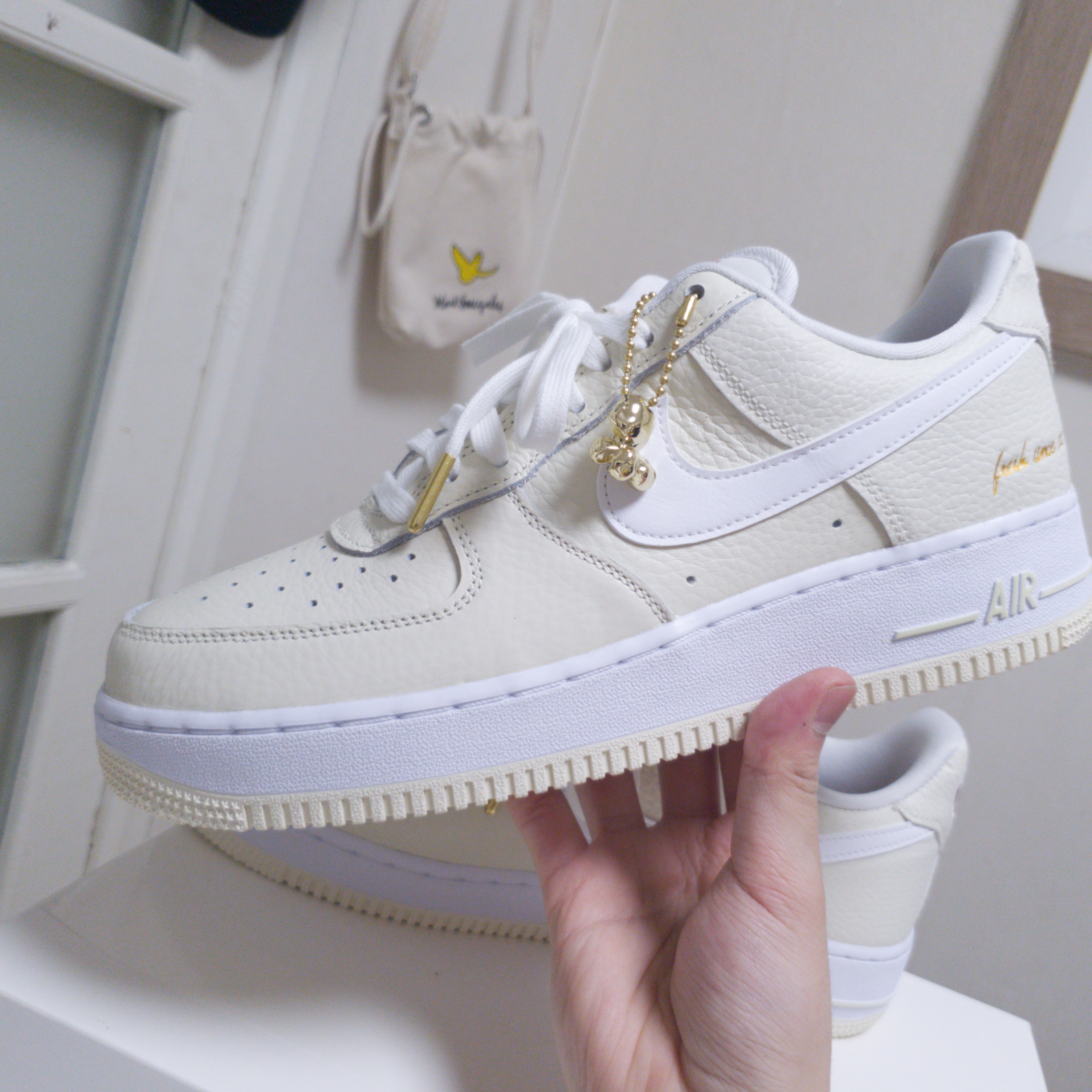 Nike Air Force 1 '07 PRM Popcorn 착용 스타일 - 4