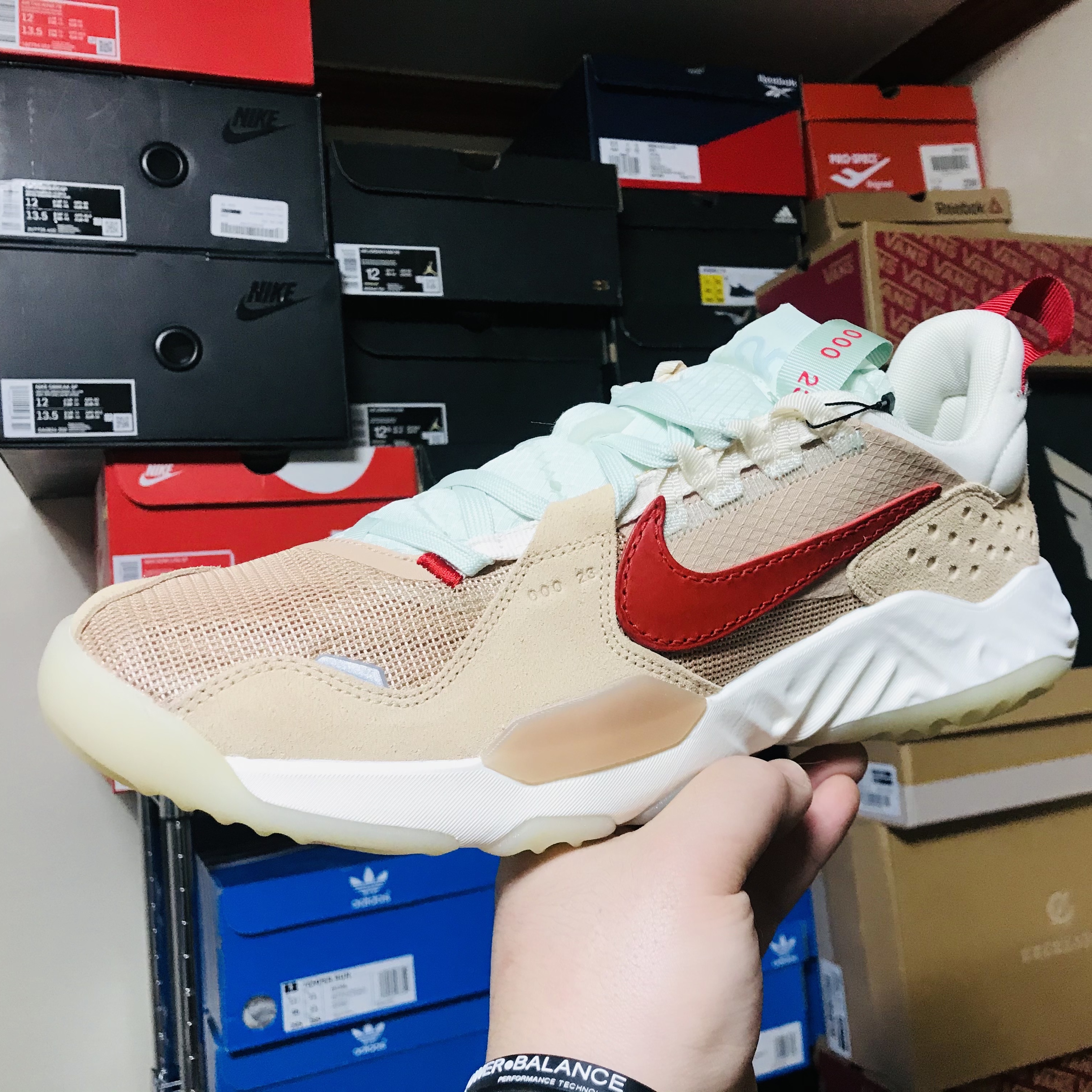 Jordan Delta SP Vachetta Tan 착용 스타일
