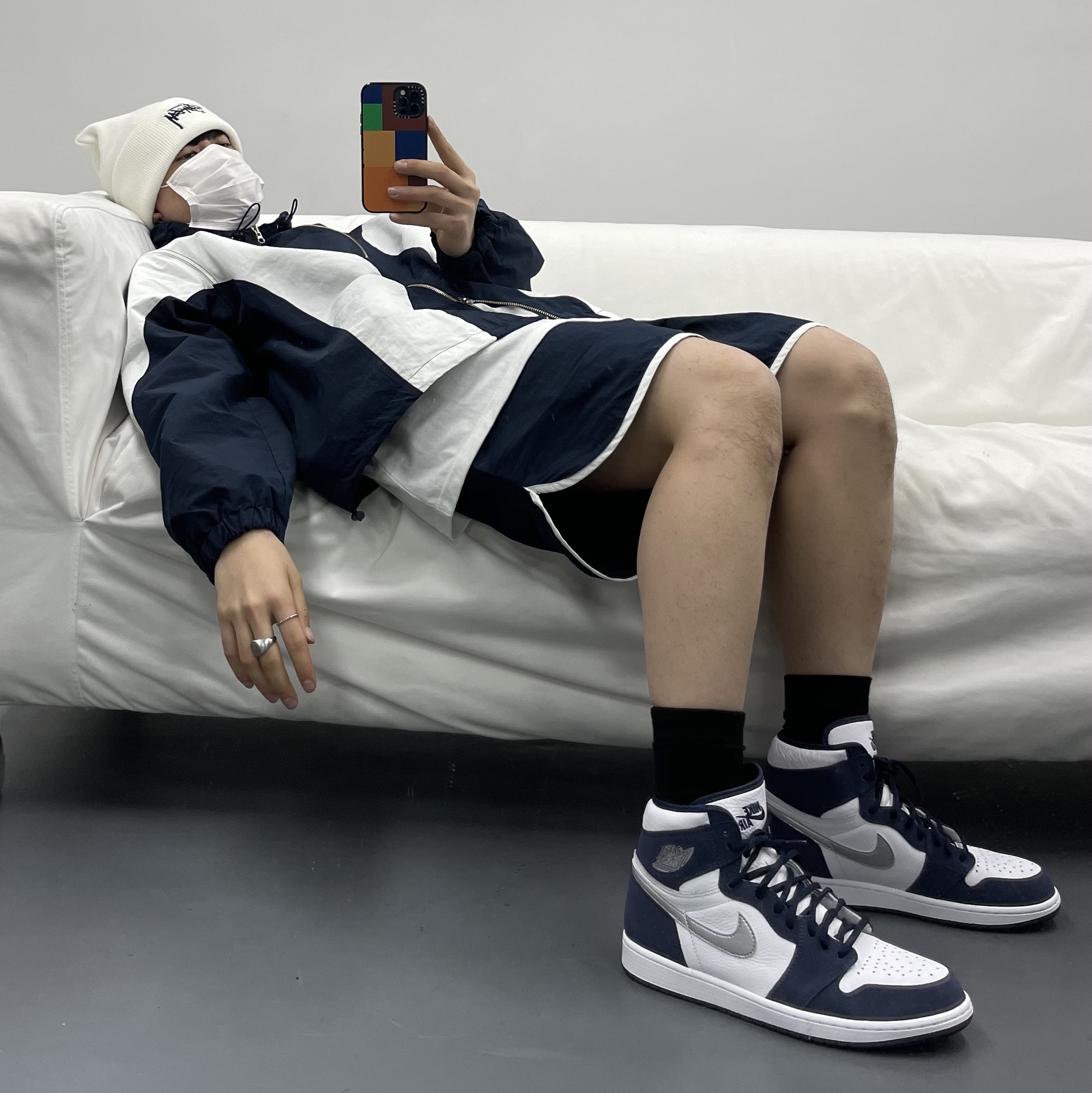 Jordan 1 Retro High OG CO.JP Midnight Navy, Nike x Stussy Cuff Beanie White 착용 스타일 - 1