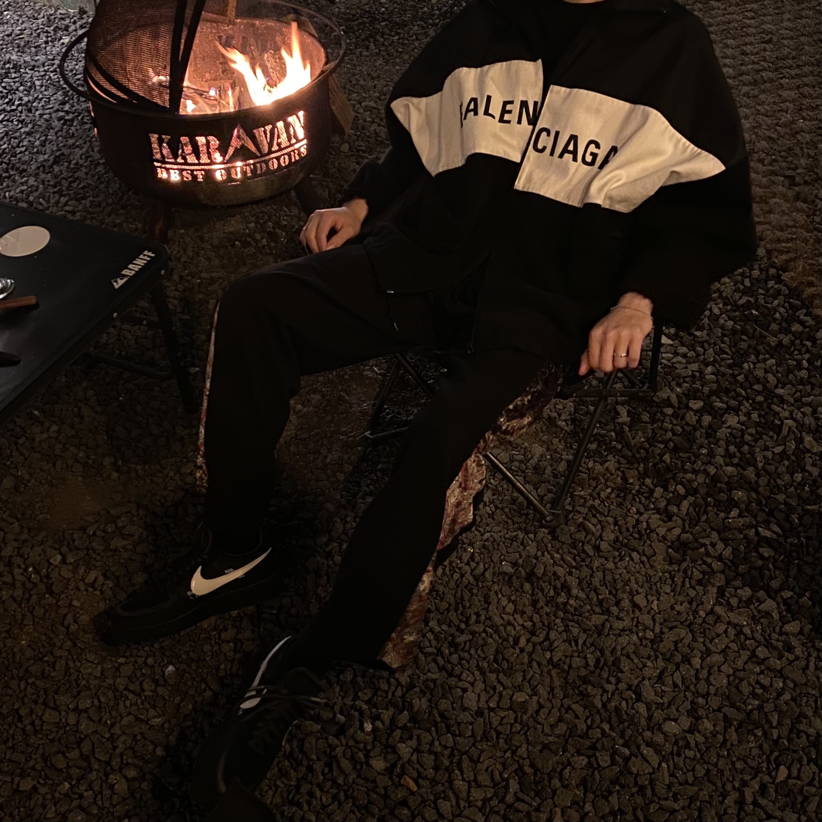 Nike x Off-White Air Force 1 Low Black White 착용 스타일