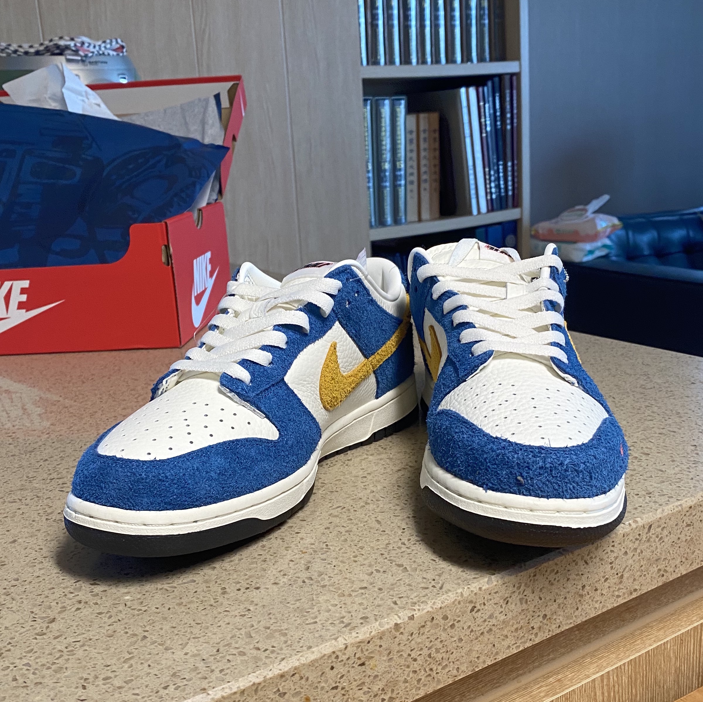 Nike x Kasina Dunk Low 80's Bus 착용 스타일