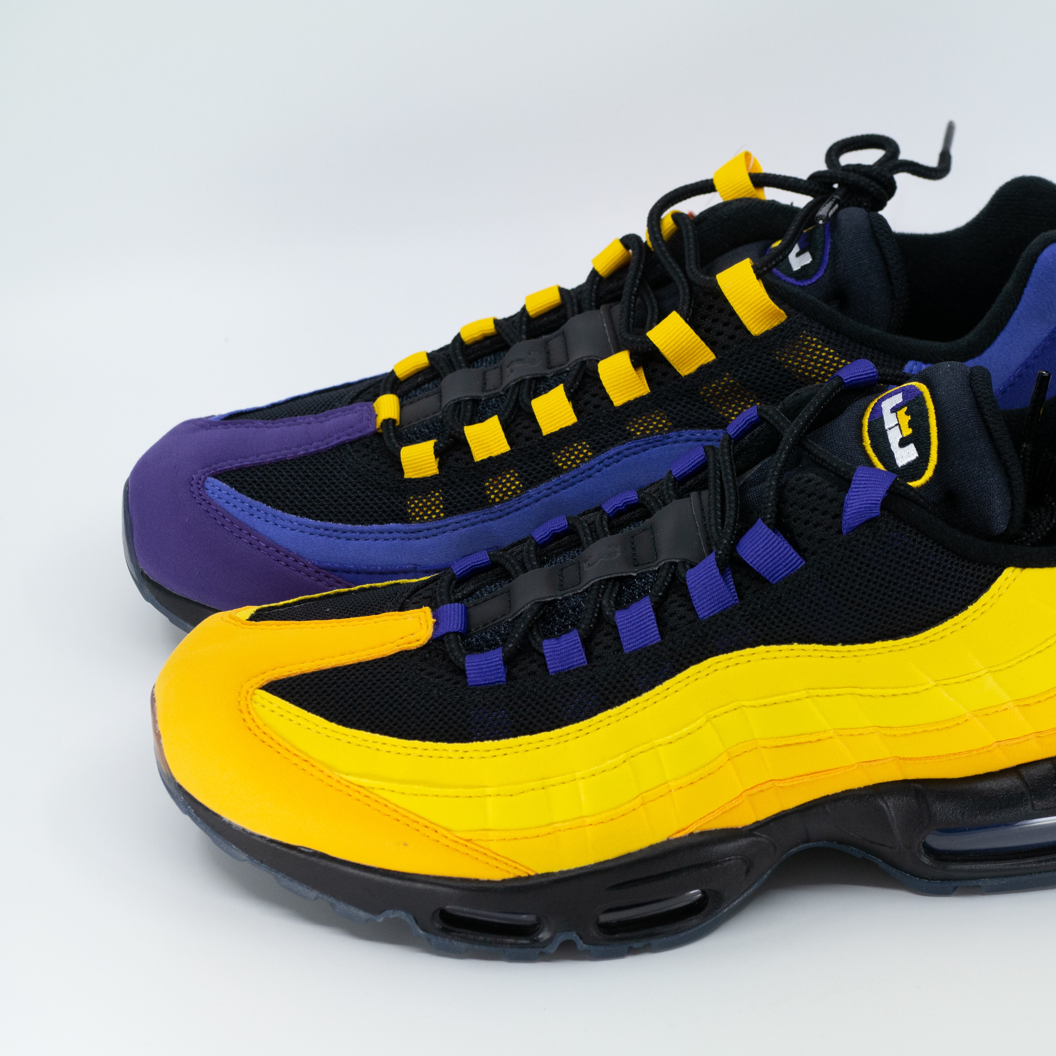 Nike Air Max 95 NRG LeBron Lakers Home Team 착용 스타일 - 1