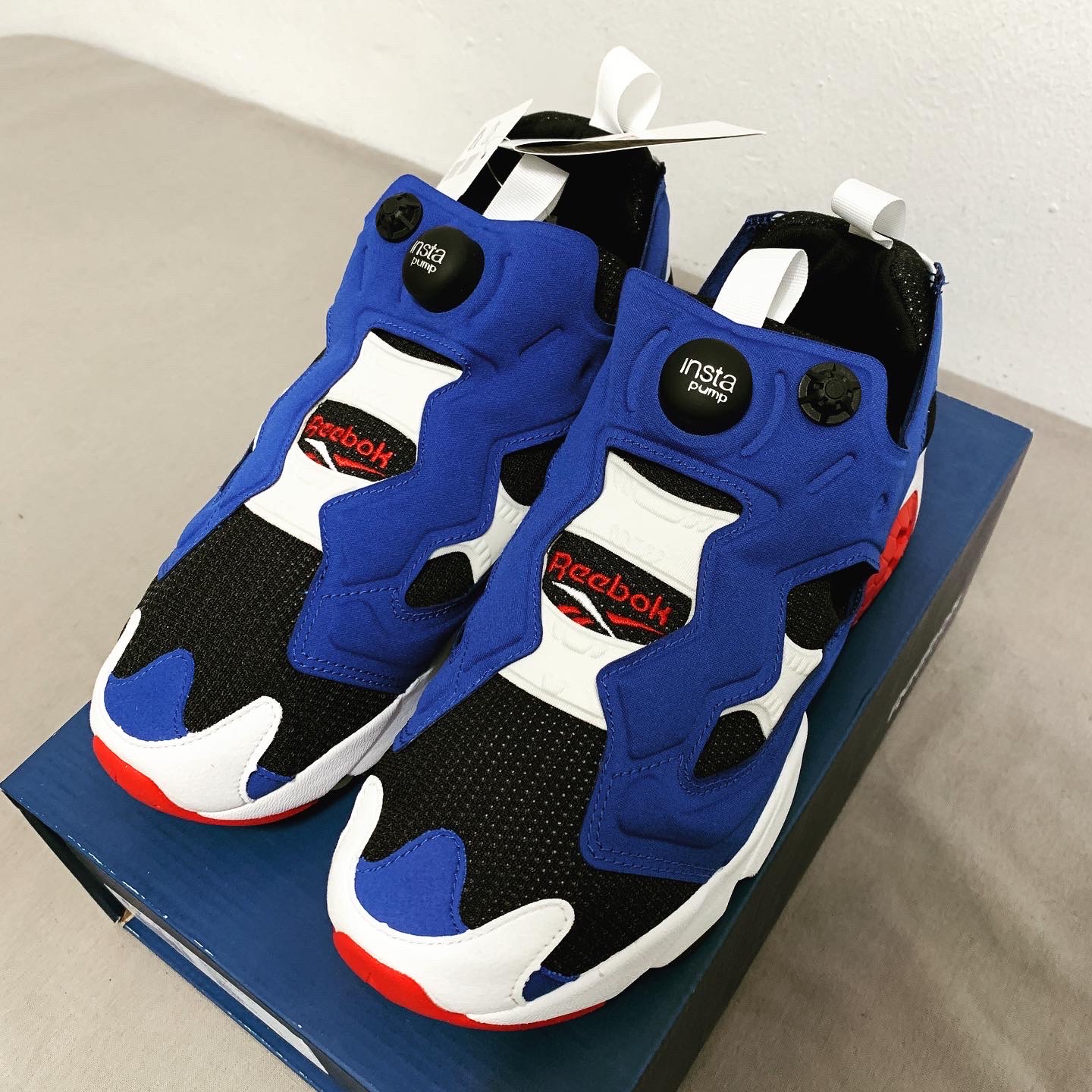 Reebok Instapump Fury Tricolor 착용 스타일