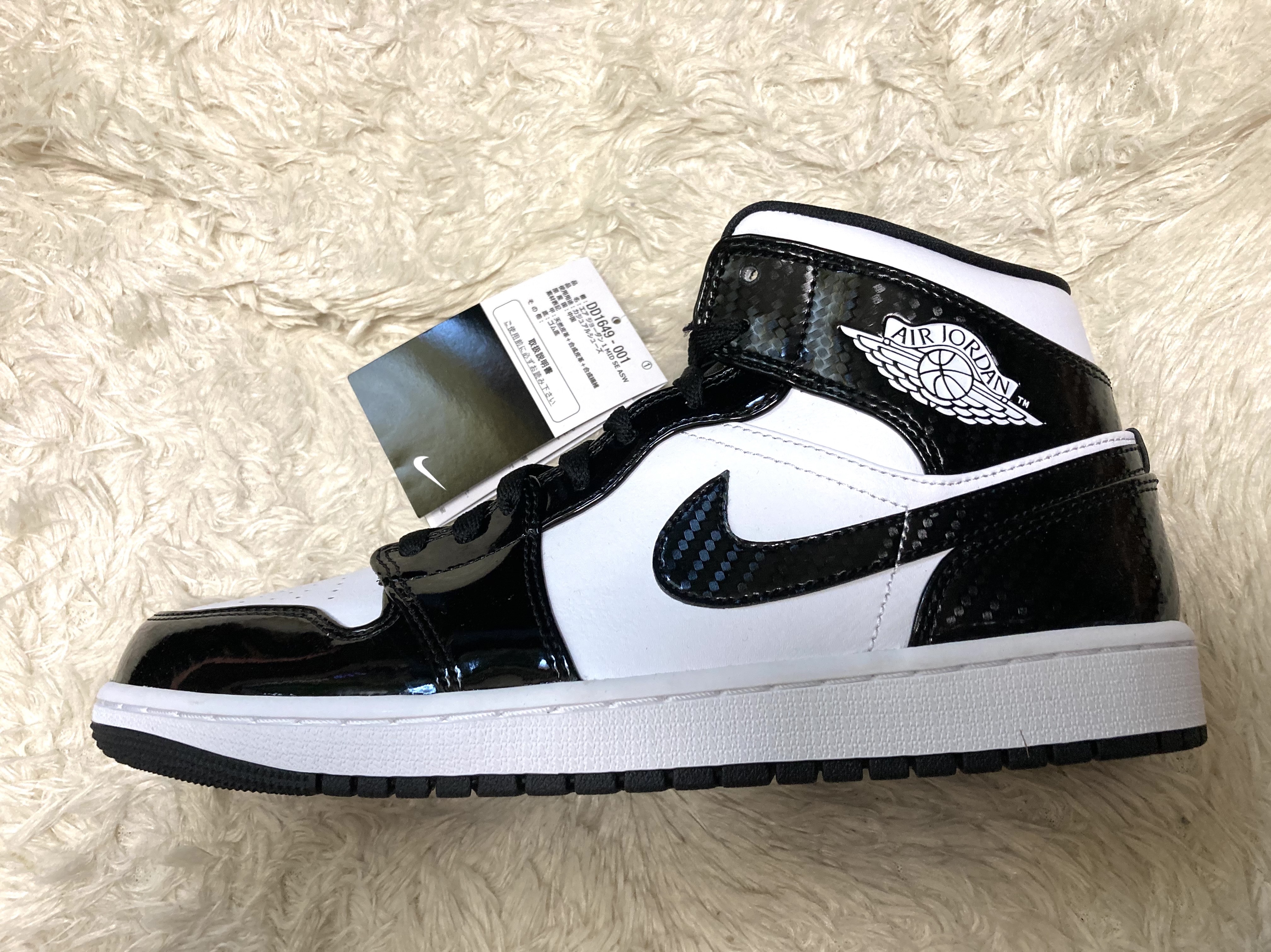 Jordan 1 Mid SE ASW Black 착용 스타일
