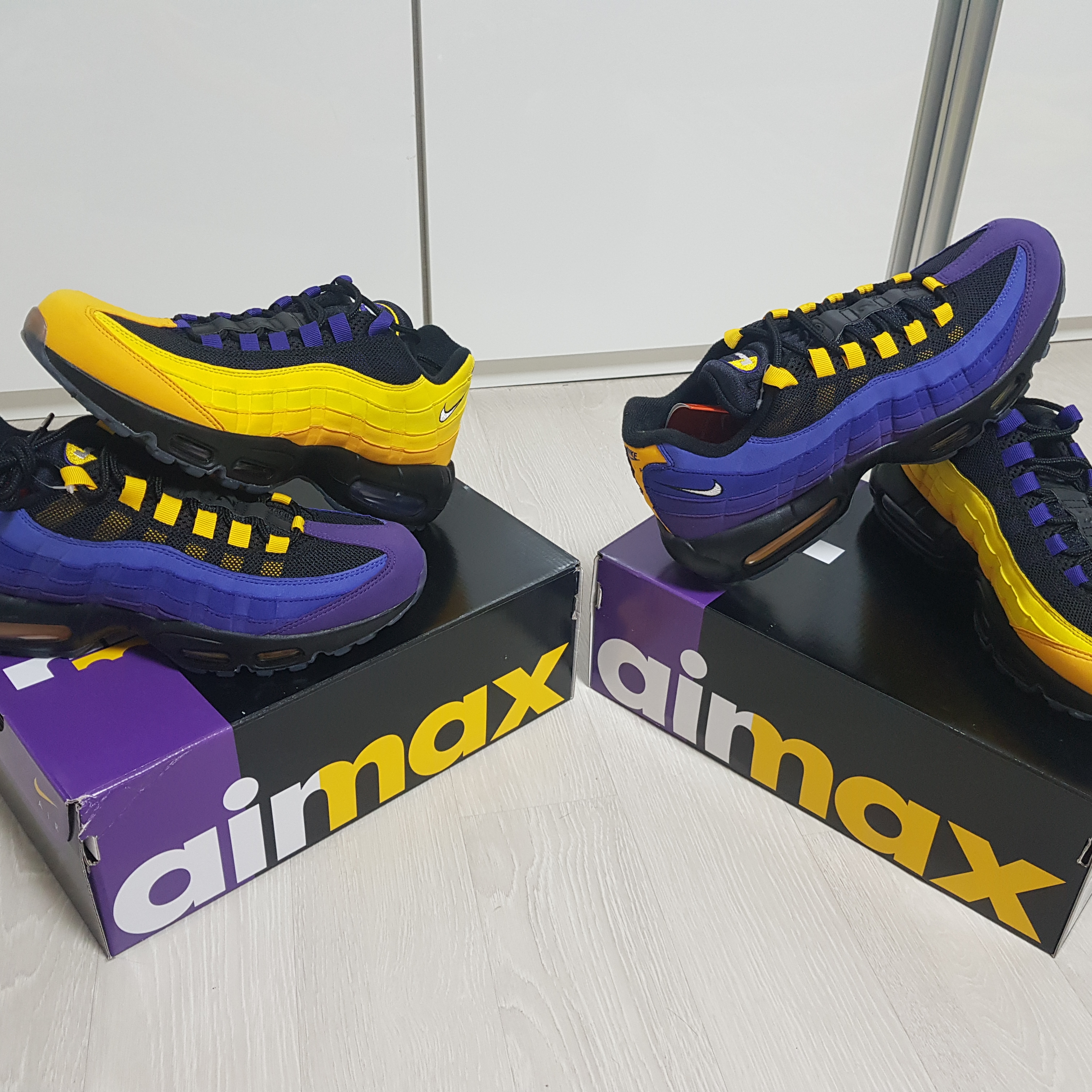 Nike Air Max 95 NRG LeBron Lakers Home Team 착용 스타일 - 5